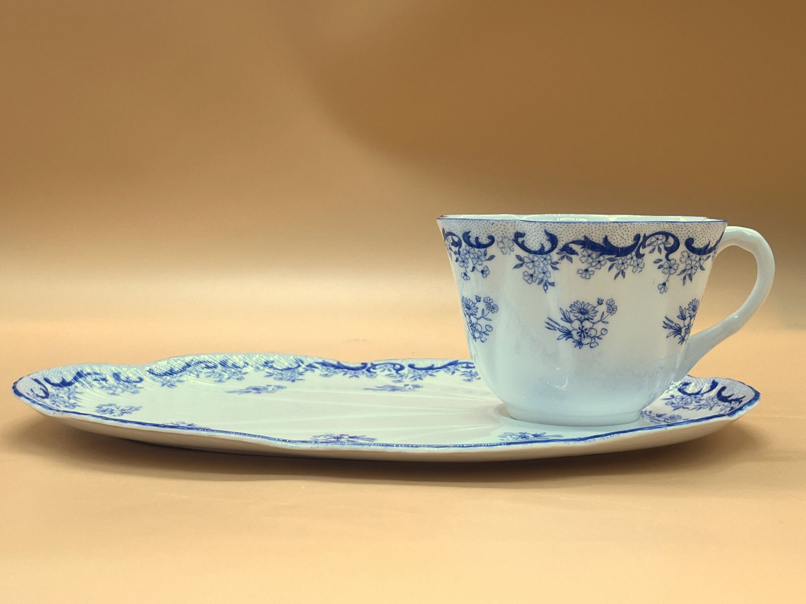 photo furniture Vintage Shelley China Heavenly Blue Dainty Shape Tennis / Snack Tea Cup And Plate Set. 14075. C1940's.