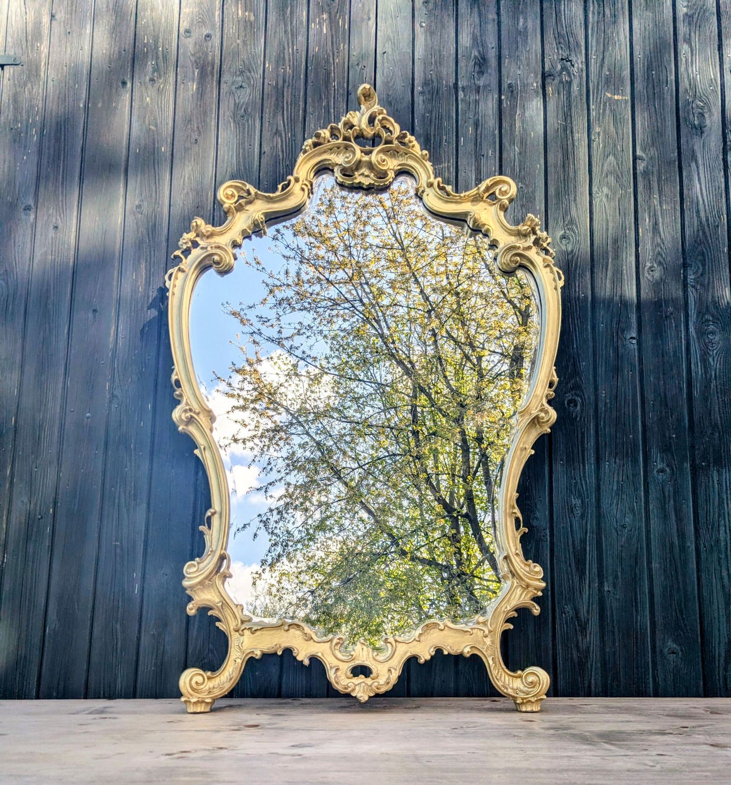 Classic Early 20th Century Italian Carved & Gilt Mirror ,Delivery Available 0160. photo for sale