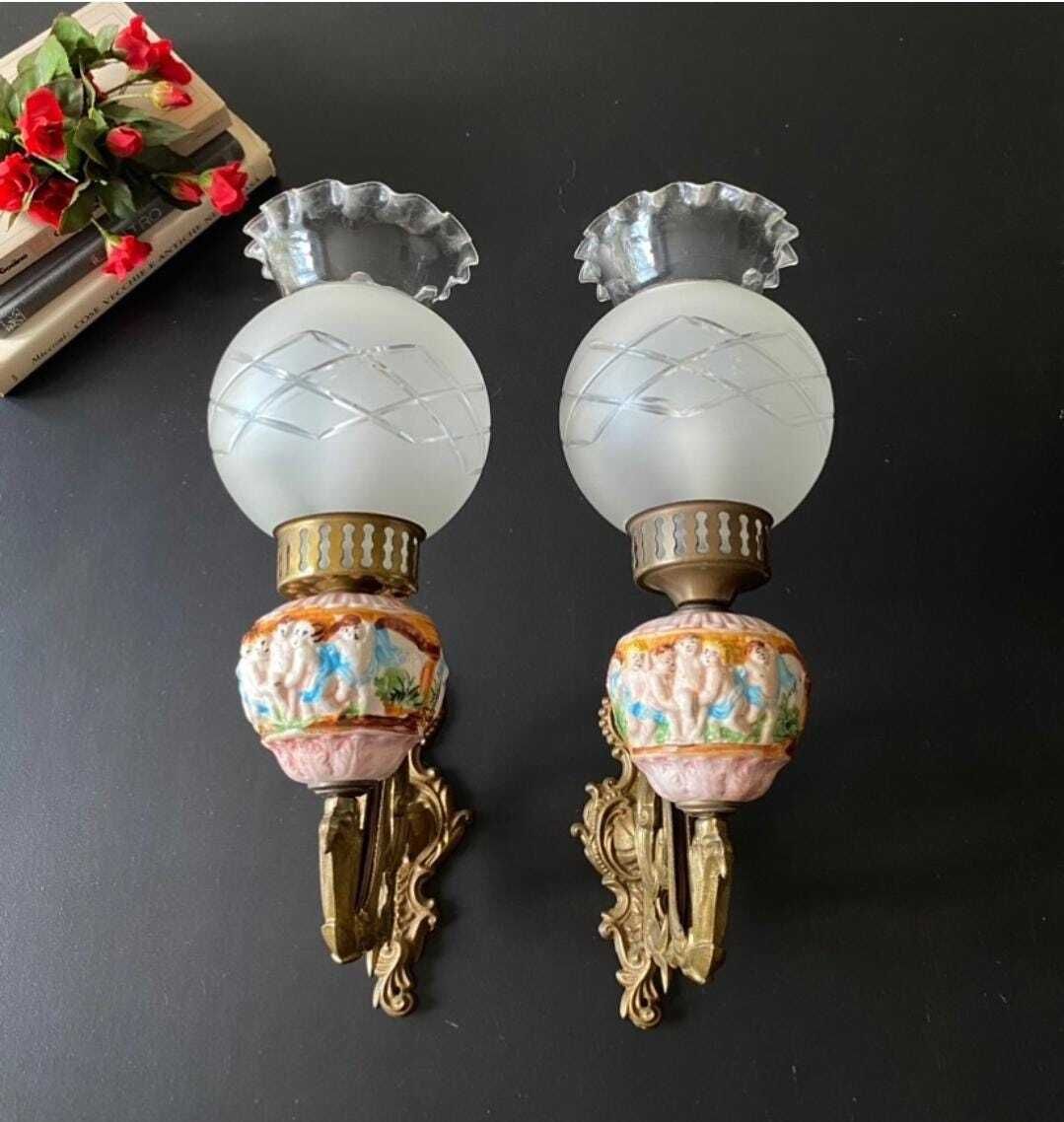 Appliques d'époque en céramique, Italie, exonérées de droits de douane pour les États-Unis