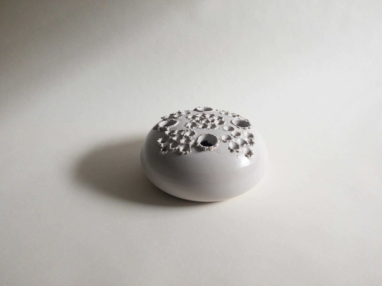 Vase de studio Aage Würtz, bougeoir en céramique blanche, style danois moderne photo Décoration