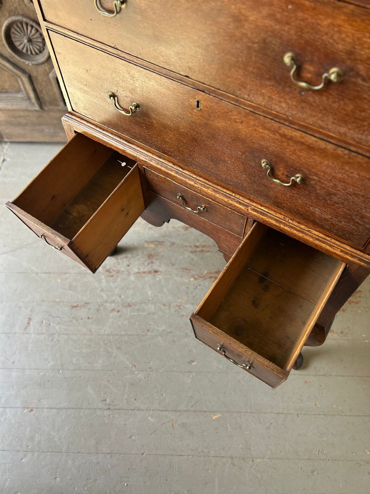 Elegant George 1st Oak Chest On Stand photo vintage