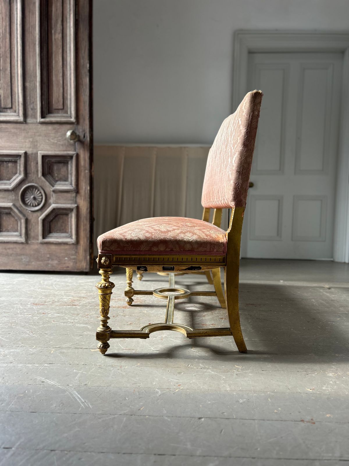 19th Century Carved Gilt Wood Hall Bench photo vinterior