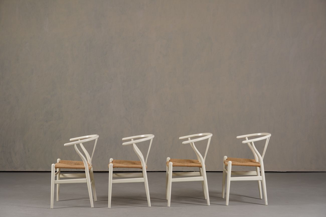 photo furniture Hans J Wegner ” Ch 24” Chair For Carl Hansen & Son Denmark 1960’s