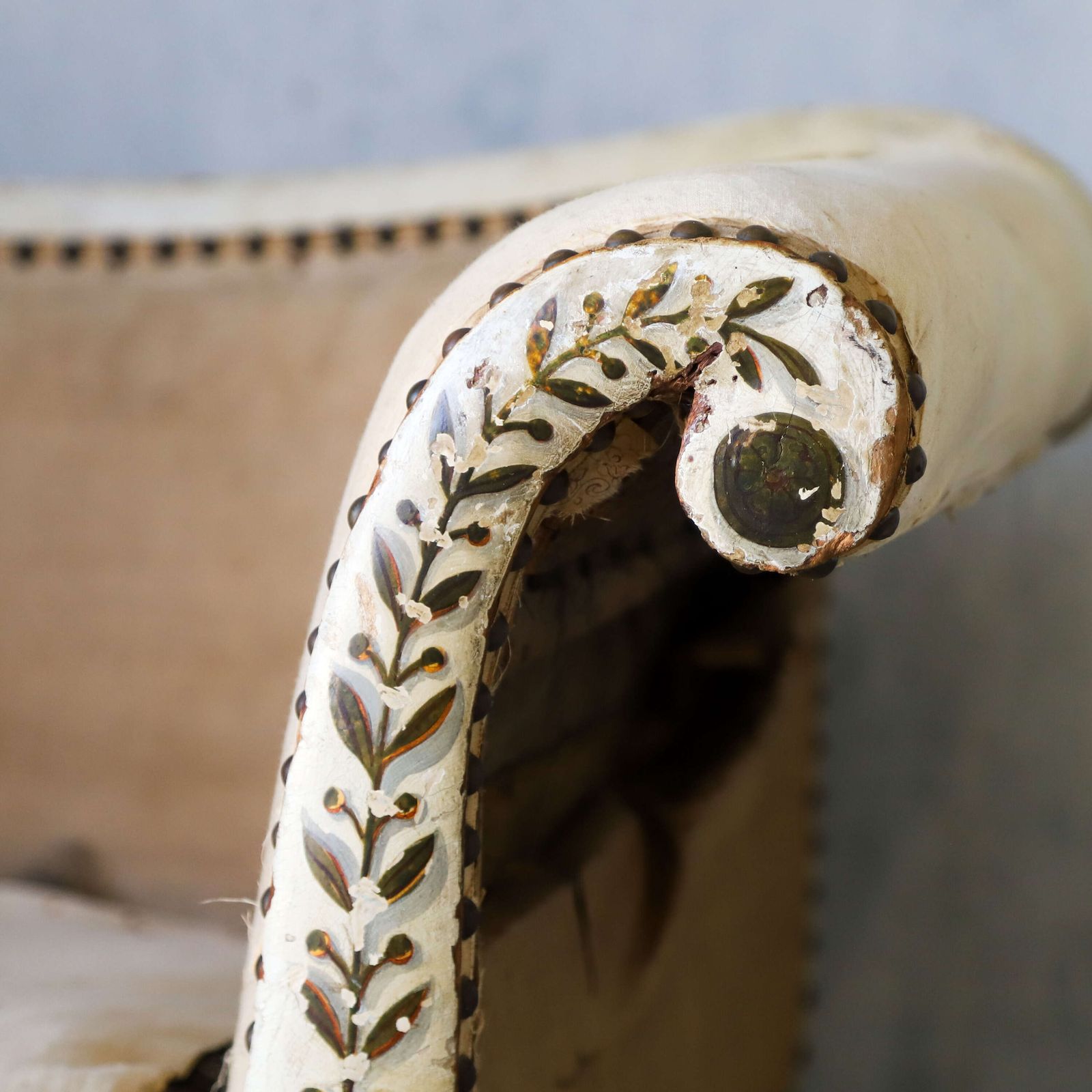 Original Condition 19th Century French Sofa Or Chaise   Lion Paw Feet, Restoration Piece photo vinterior