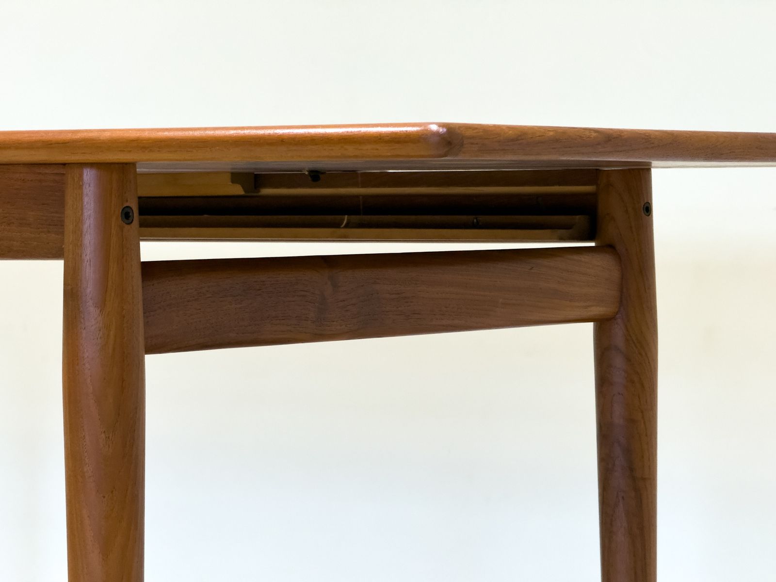 Mid Century Danish Teak Extending Dining Table (Johannes Andersen) photo for sale