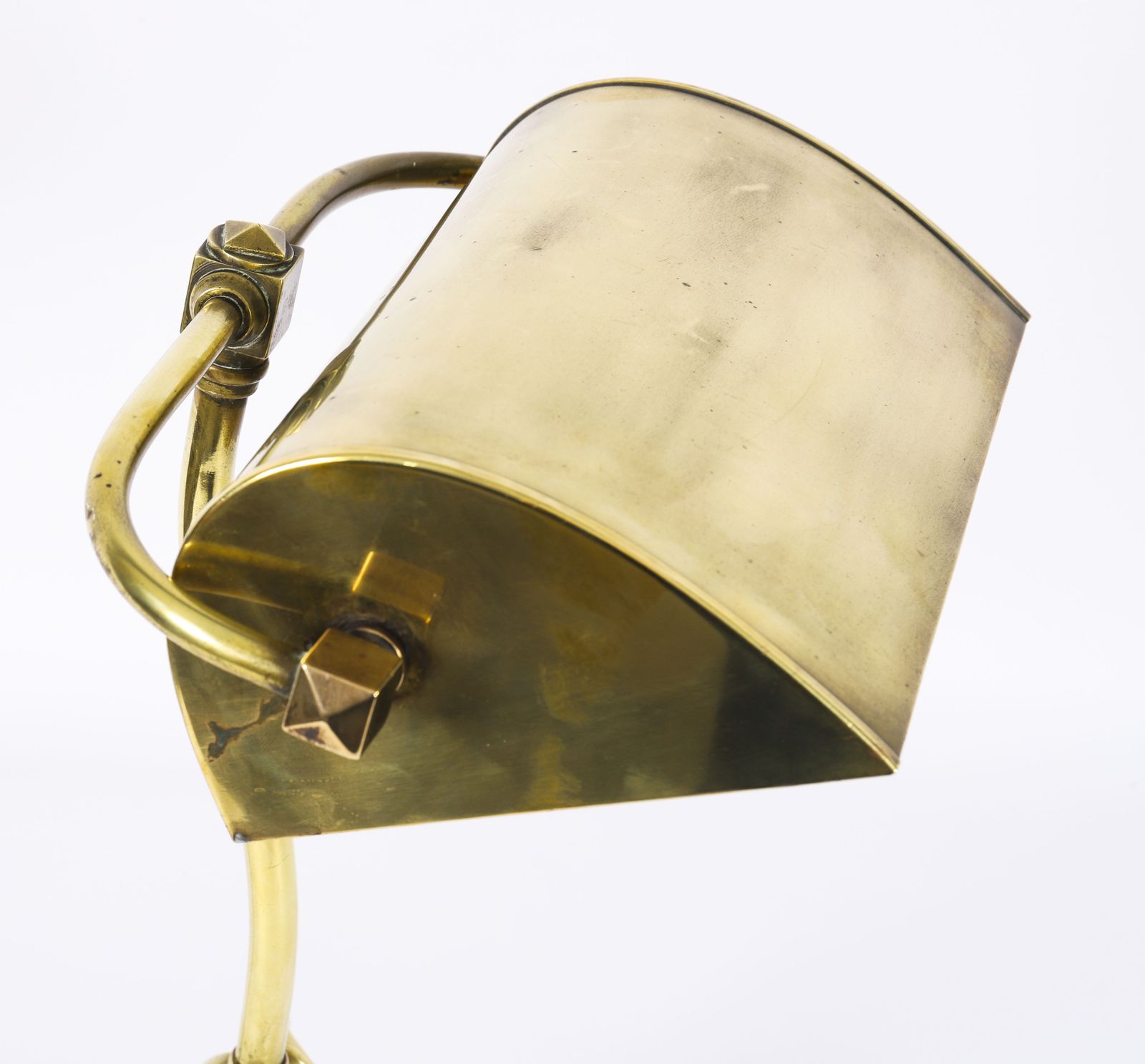 Art Deco Articulated Brass Bankers Lamp  20th C photo vinterior