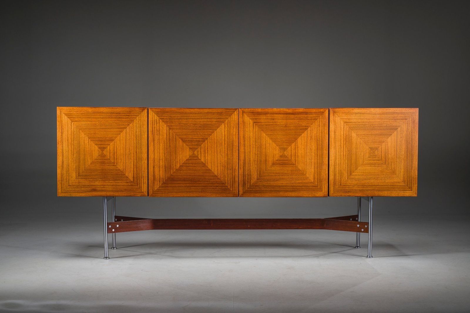 Glr 230 Rosewood Sideboard By Rudolf Bernd Glatzel, 1960s