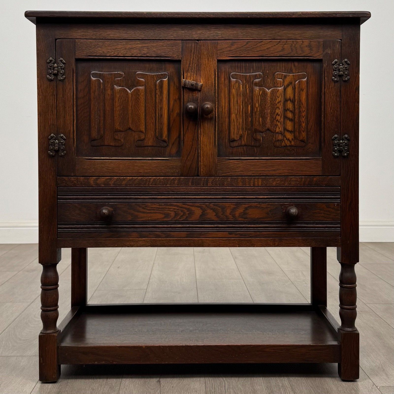 Antique 20th Century Linenfold Cupboard In Oak ( Af 5489 )