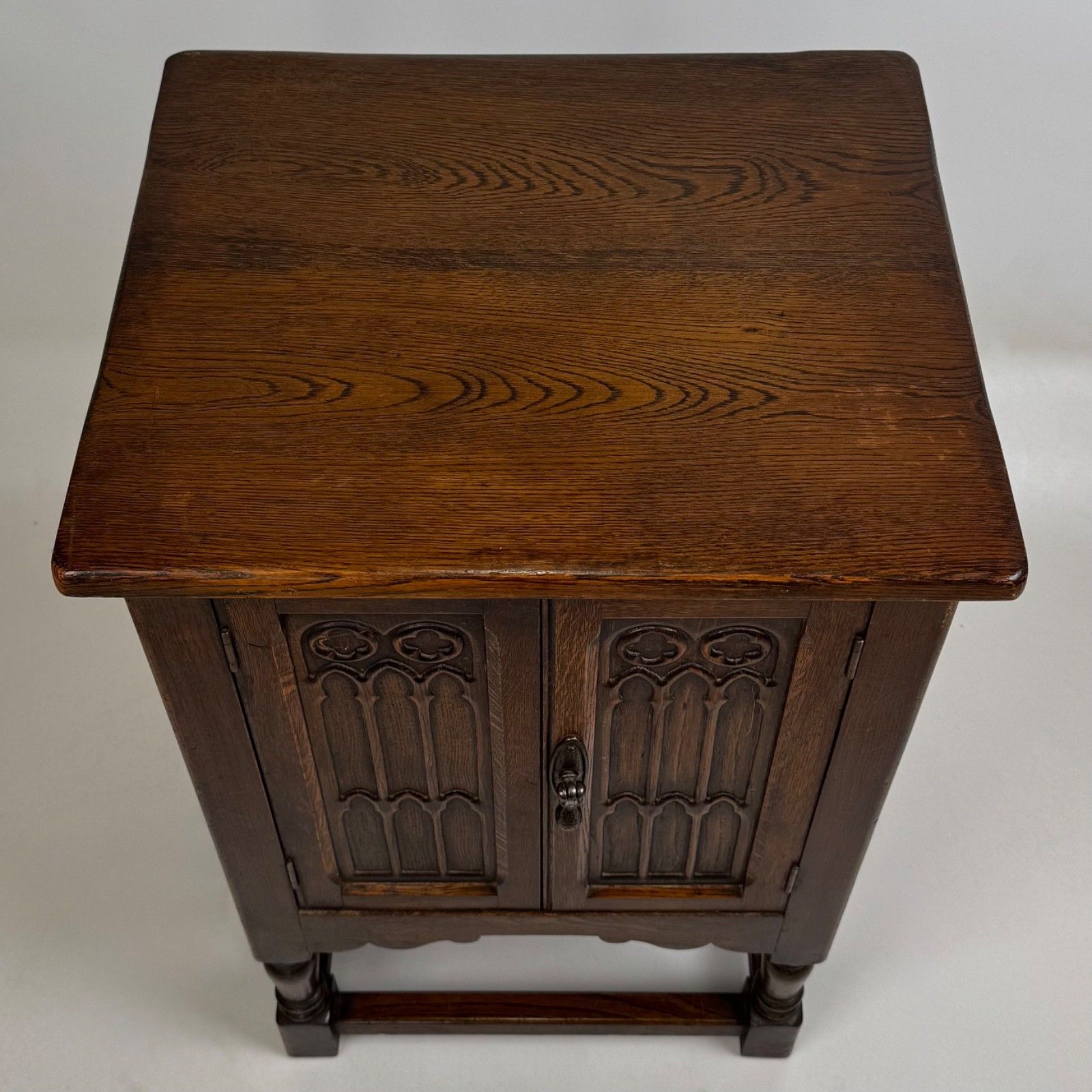 photo for sale Antique 20th Century Small Carved Oak Cupboard ( Af 5530 )