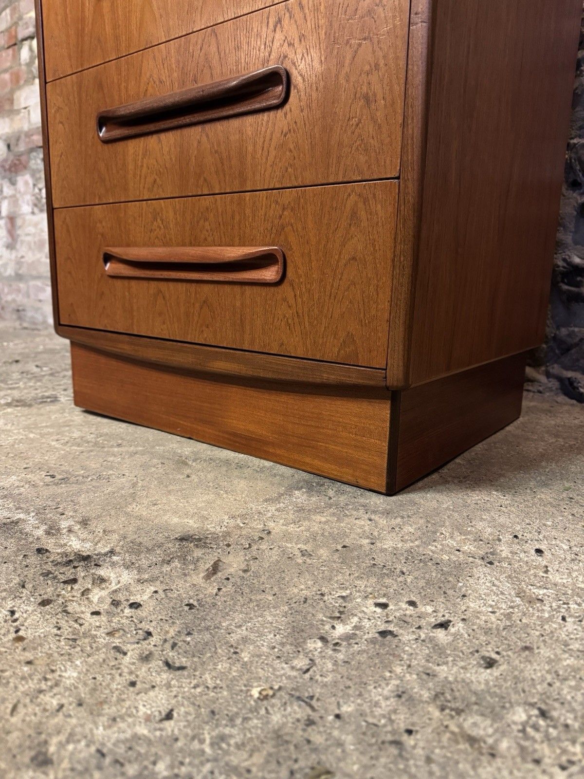🚛 Vintage Mid Century G Plan Teak Chest Of Drawers Danish Scandinavian Design photo buy