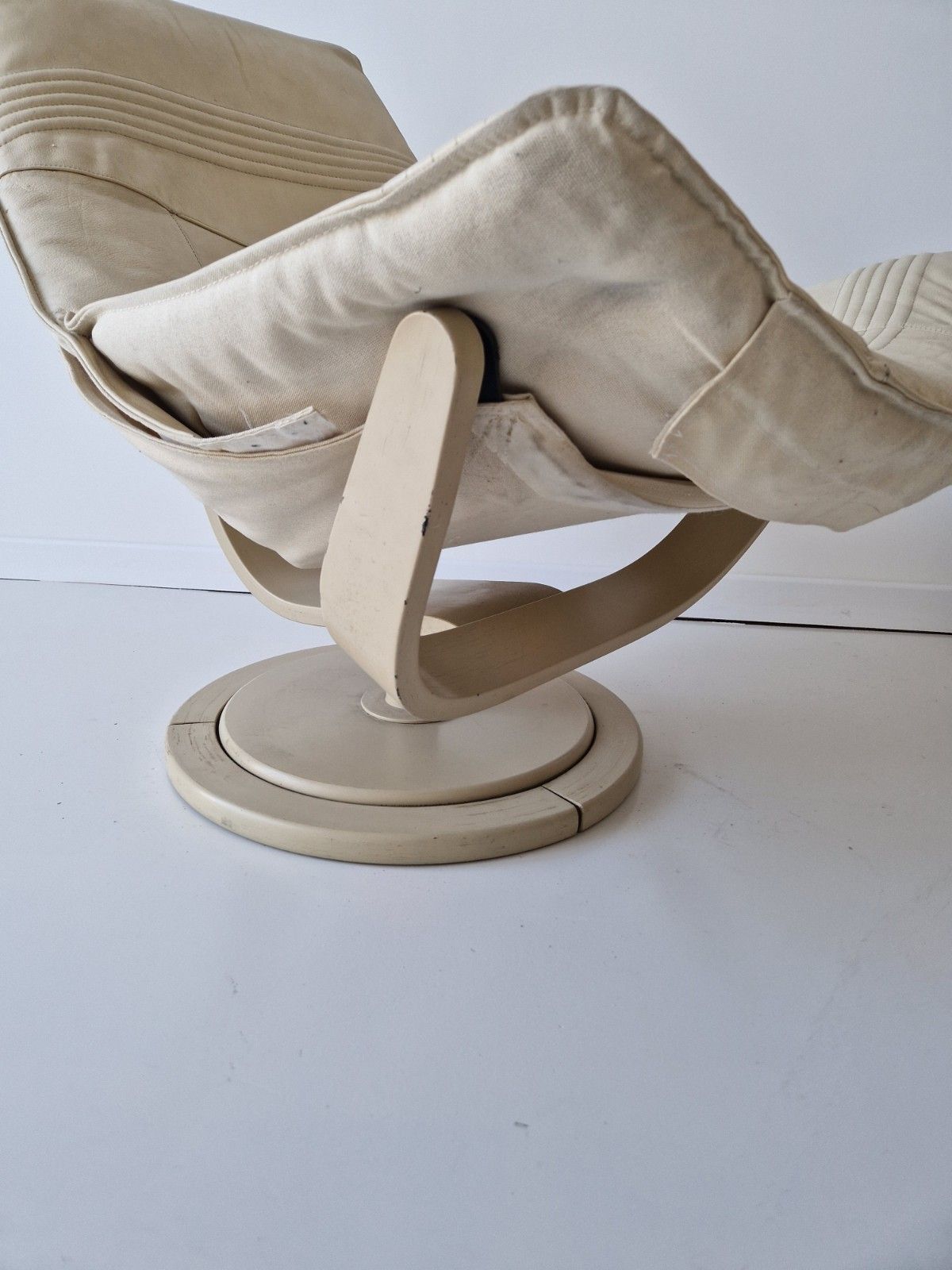 Vintage Nelo  "Flight High" Swedish Chair By Takashi Okamura Swivel 1970s Home photo 1595.0
