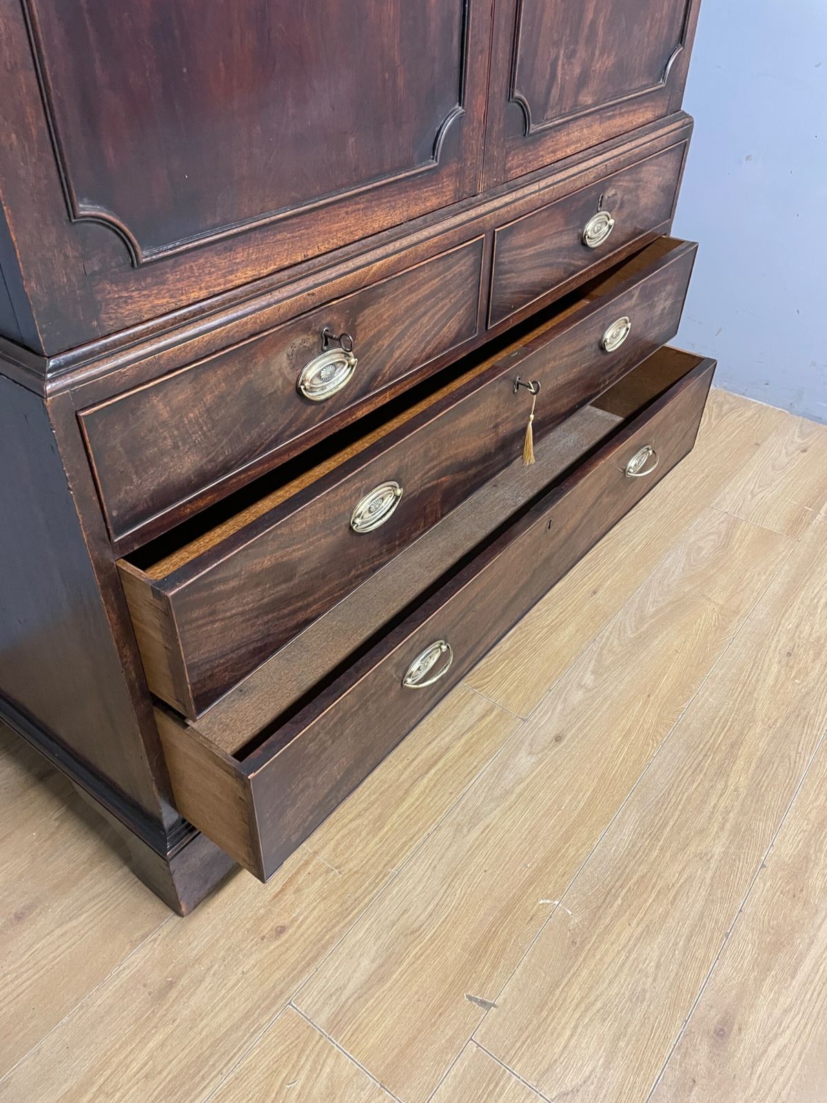 Georgian Flame Mahogany Linen Press Of Small Proportions photo buy