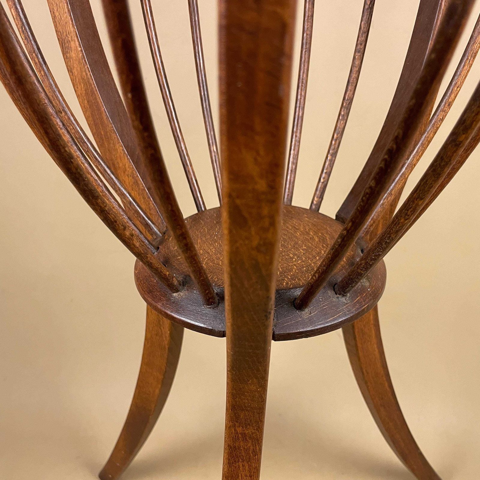Beech Bentwood Wooden Standing Planter Plant Stand Pedestal Vintage Wood Round Circle Display Circular Table Pedestal Jardiniere Holder photo vintage