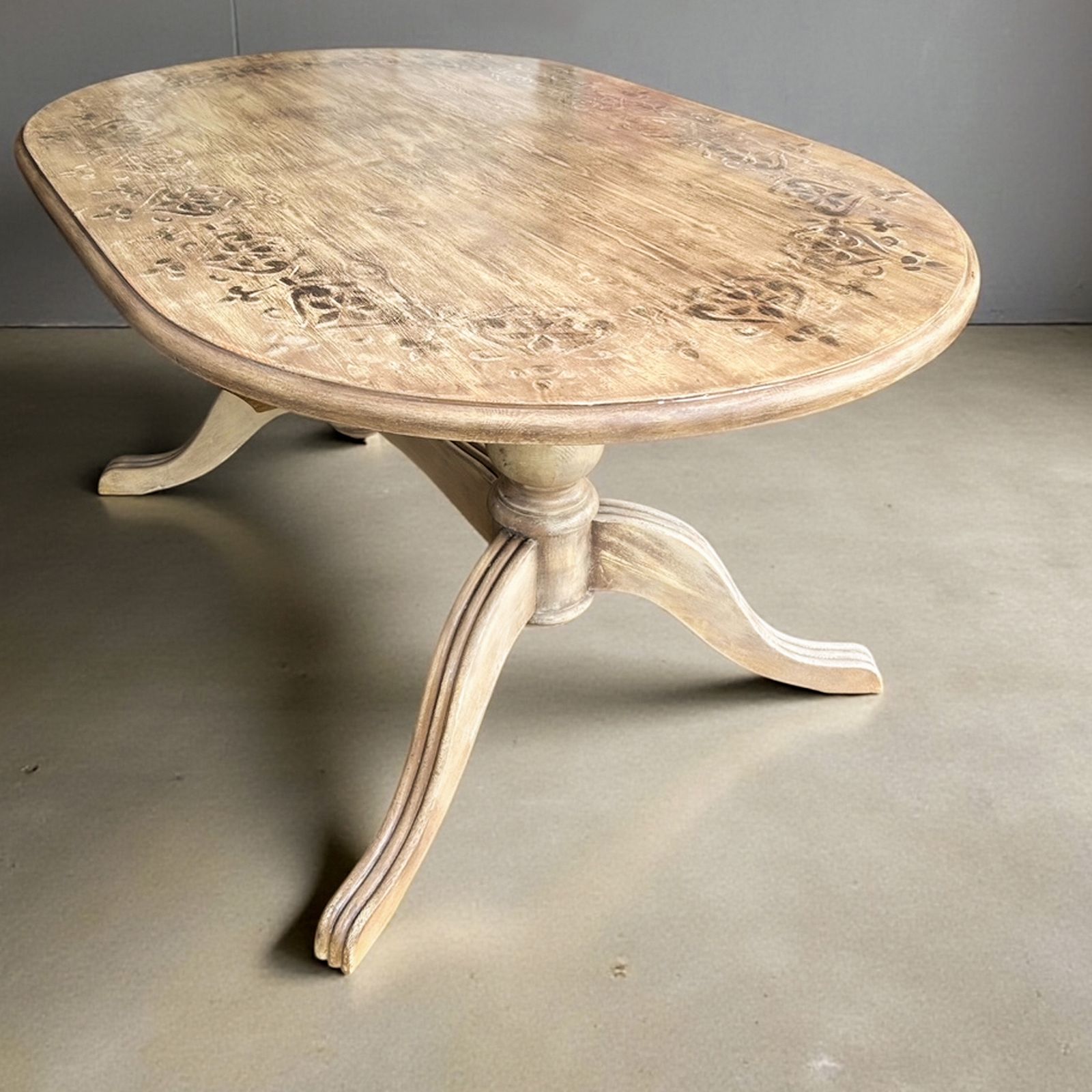 Hand Finished Pine Oval Dining Table With Pedestal Base. Seats Six