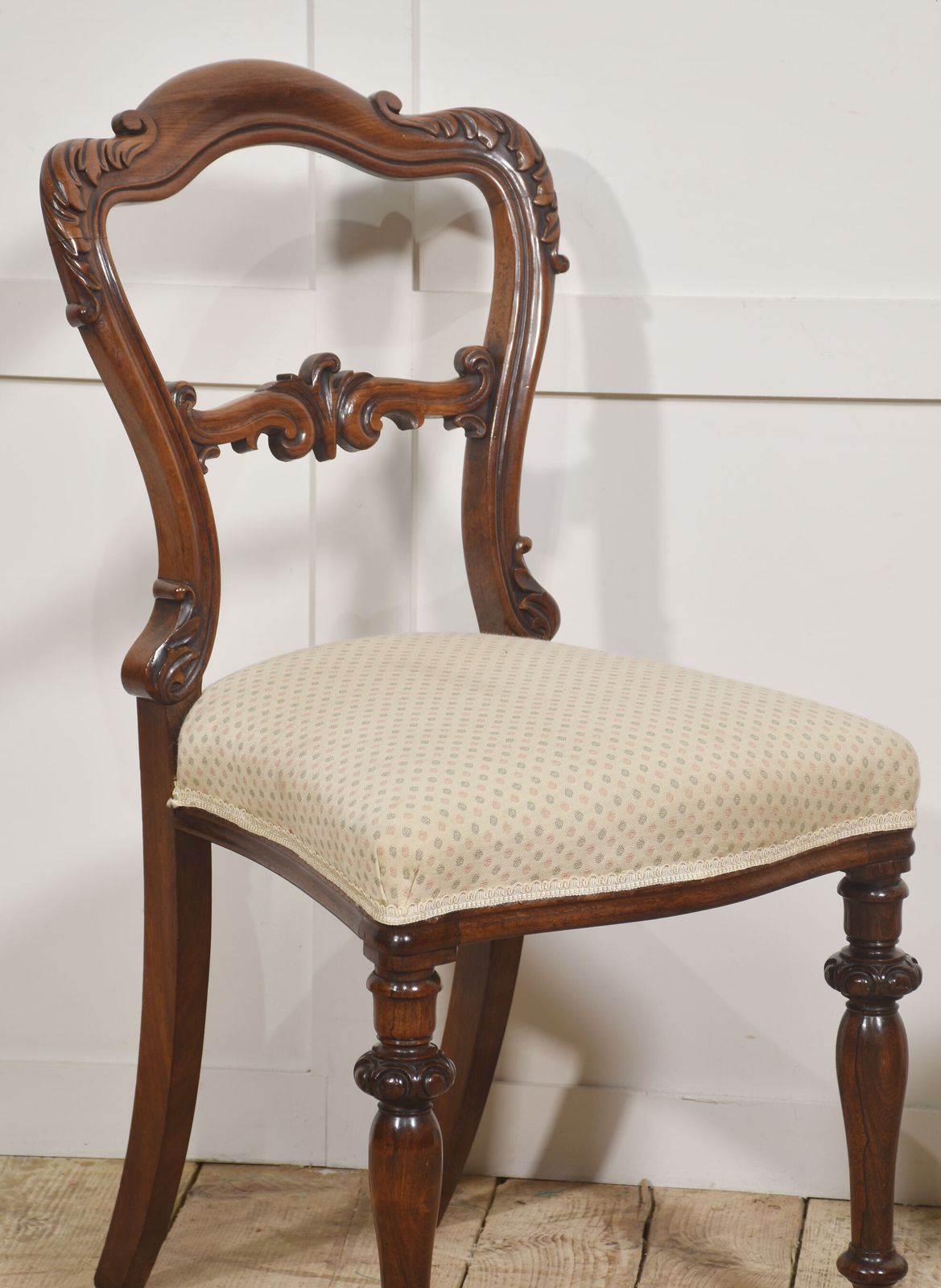 Pair Of Mid 19th Century Rosewood Side Chairs photo vinterior
