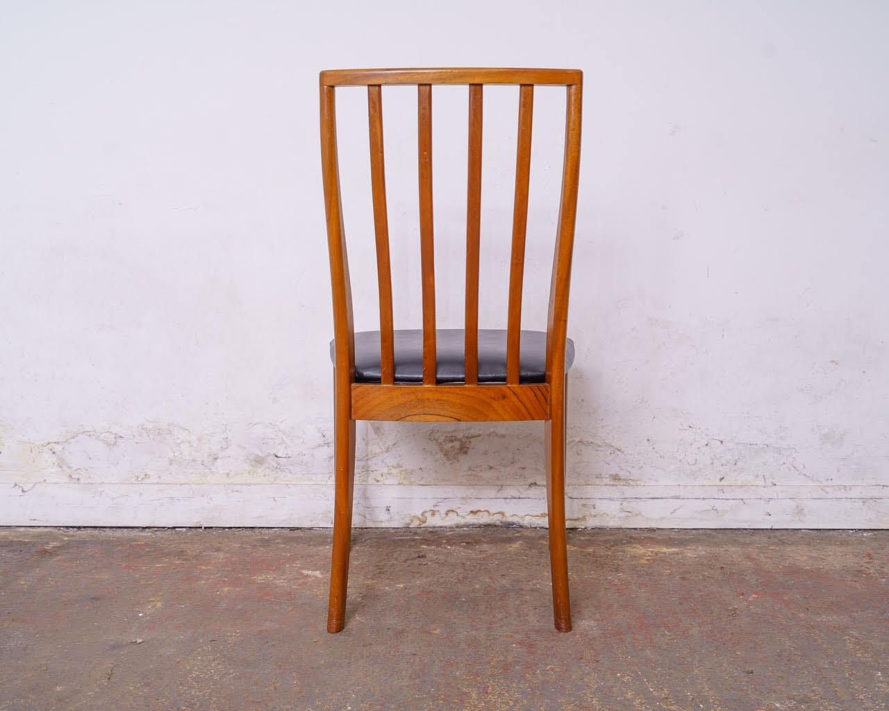 6 McIntosh Mid Century Teak Dining Chairs, Including 2 Carvers photo furniture