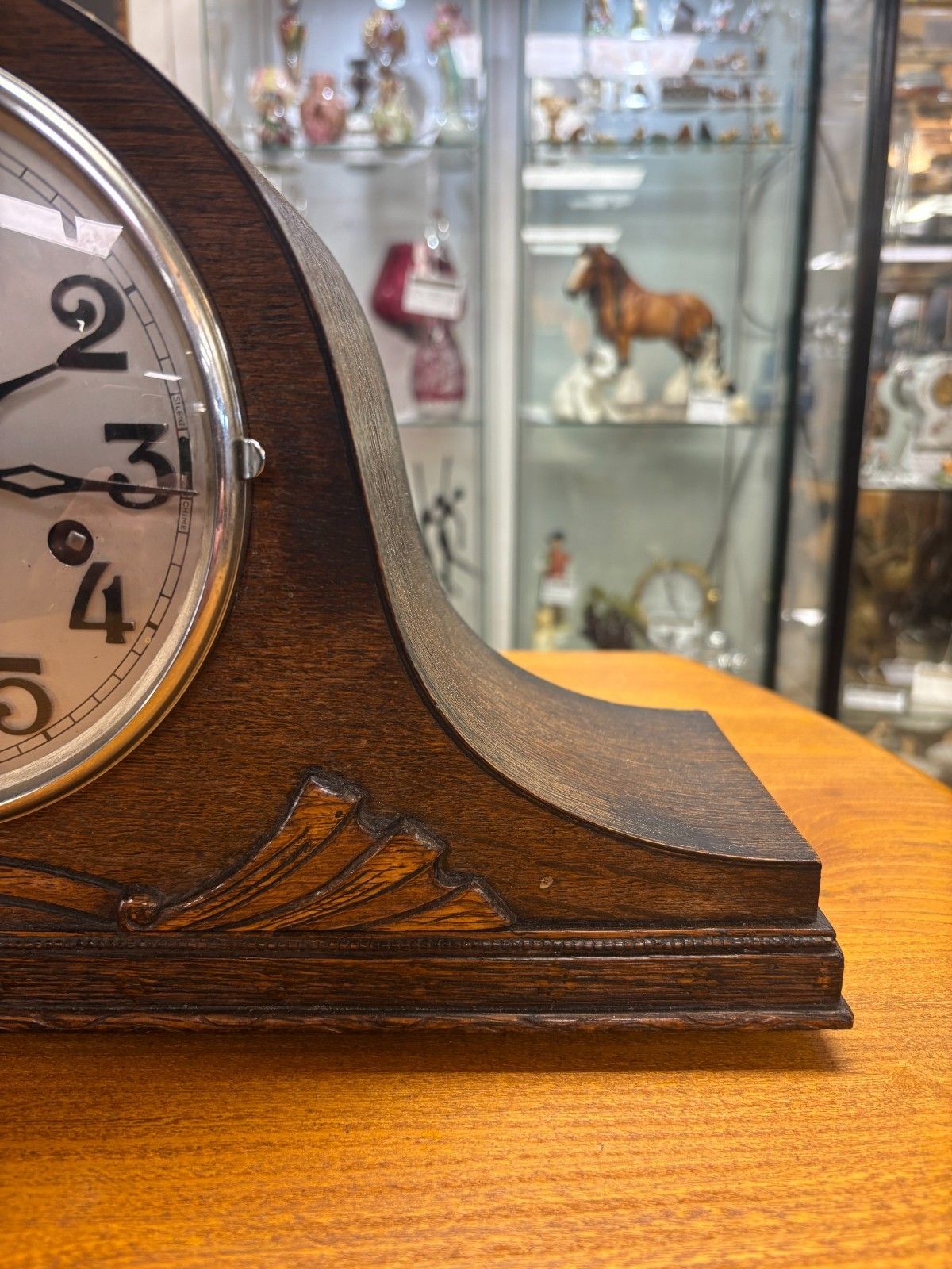 1940's Vintage Westminster Chiming Nelson Hat Shaped Wooden Mantel Clock W/O photo Home Decor