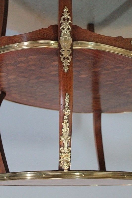 Tea Table Marquetry Ep. 1900 photo 2186.69
