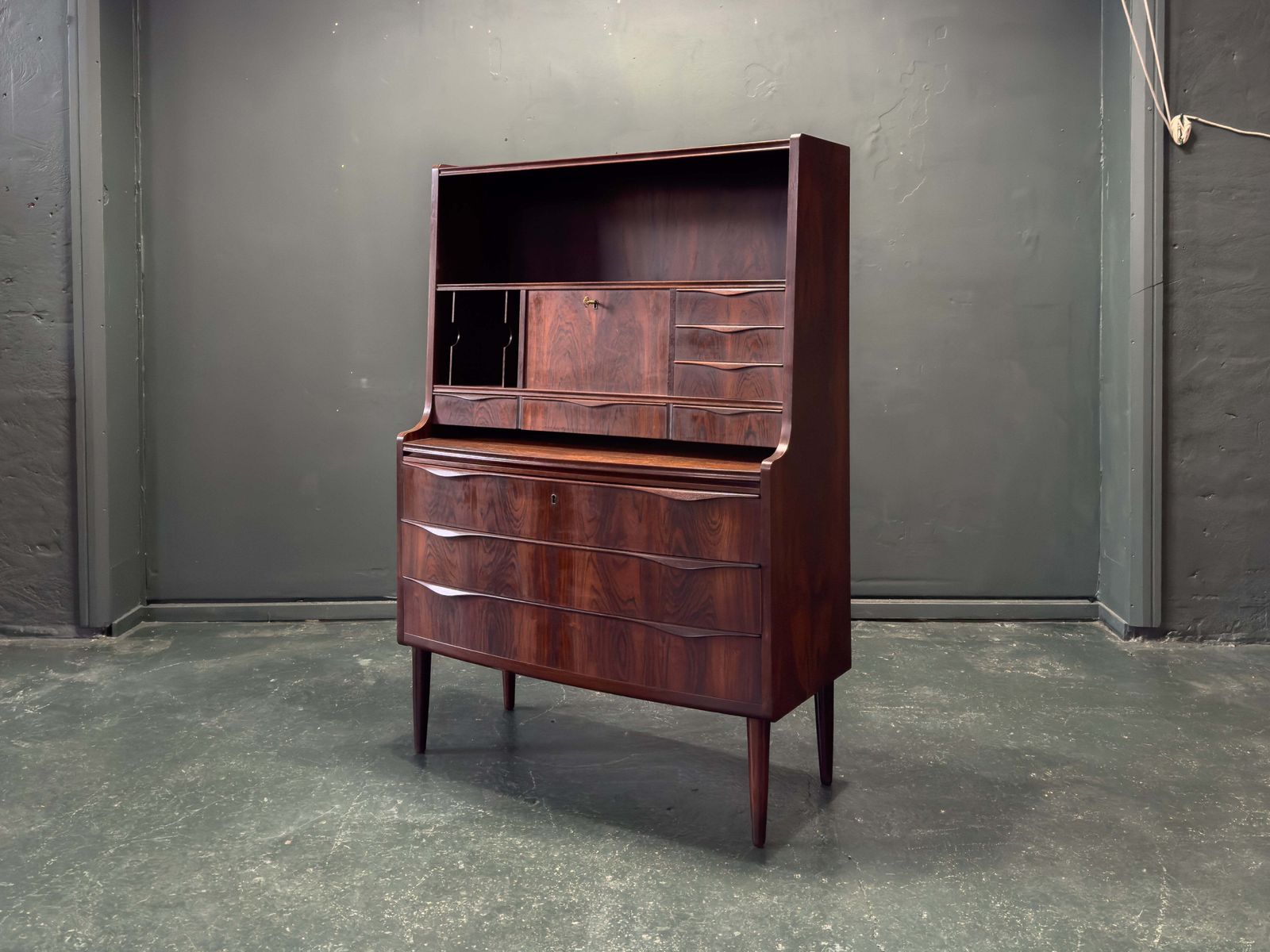 Erling Tortvits Large Rosewood Bureau photo furniture