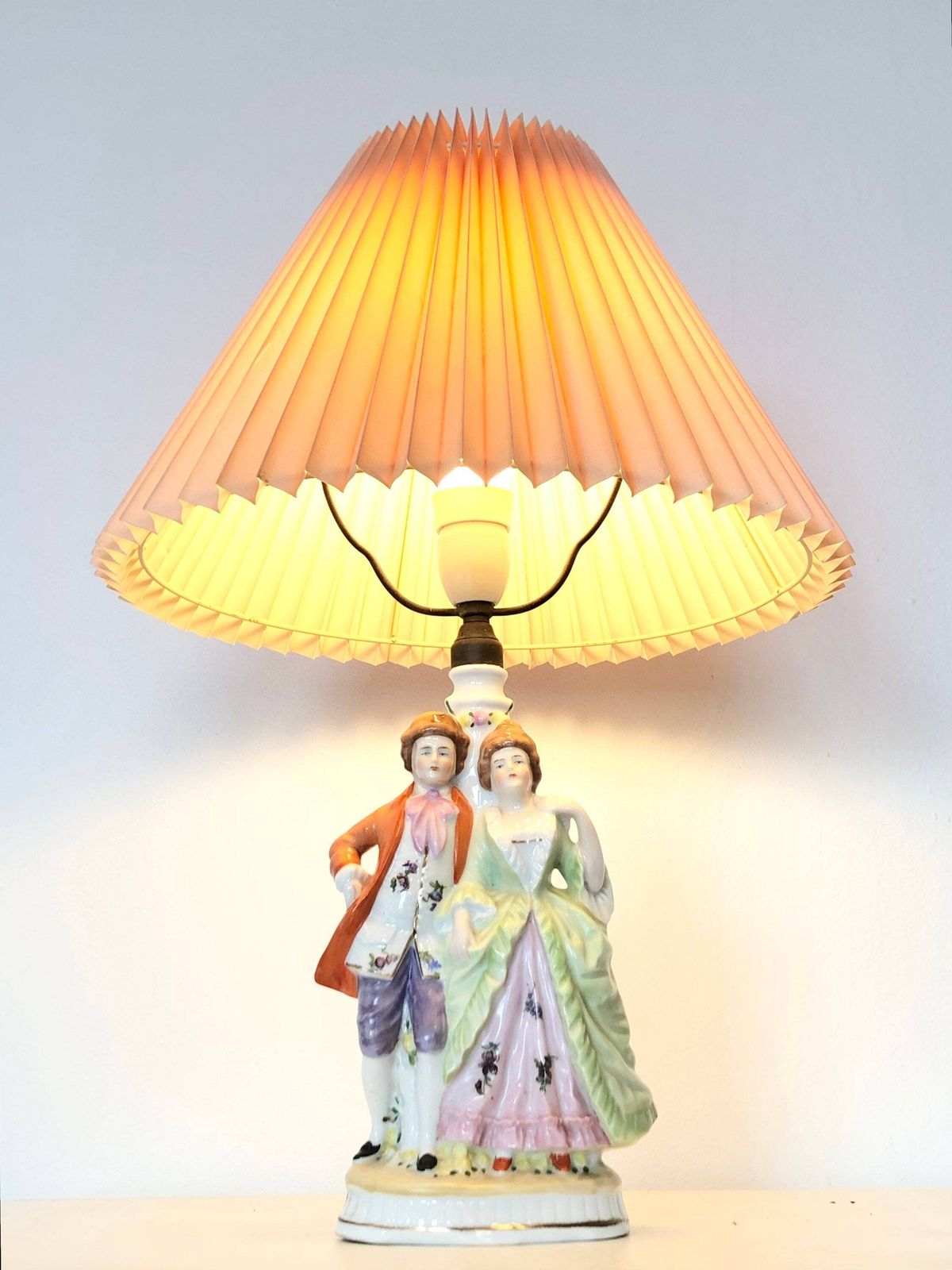 Mid Century Beautiful Porcelain Handpainted Table Lamp With Handsome Couple And Vintage Pleated Fabric Shade photo furniture