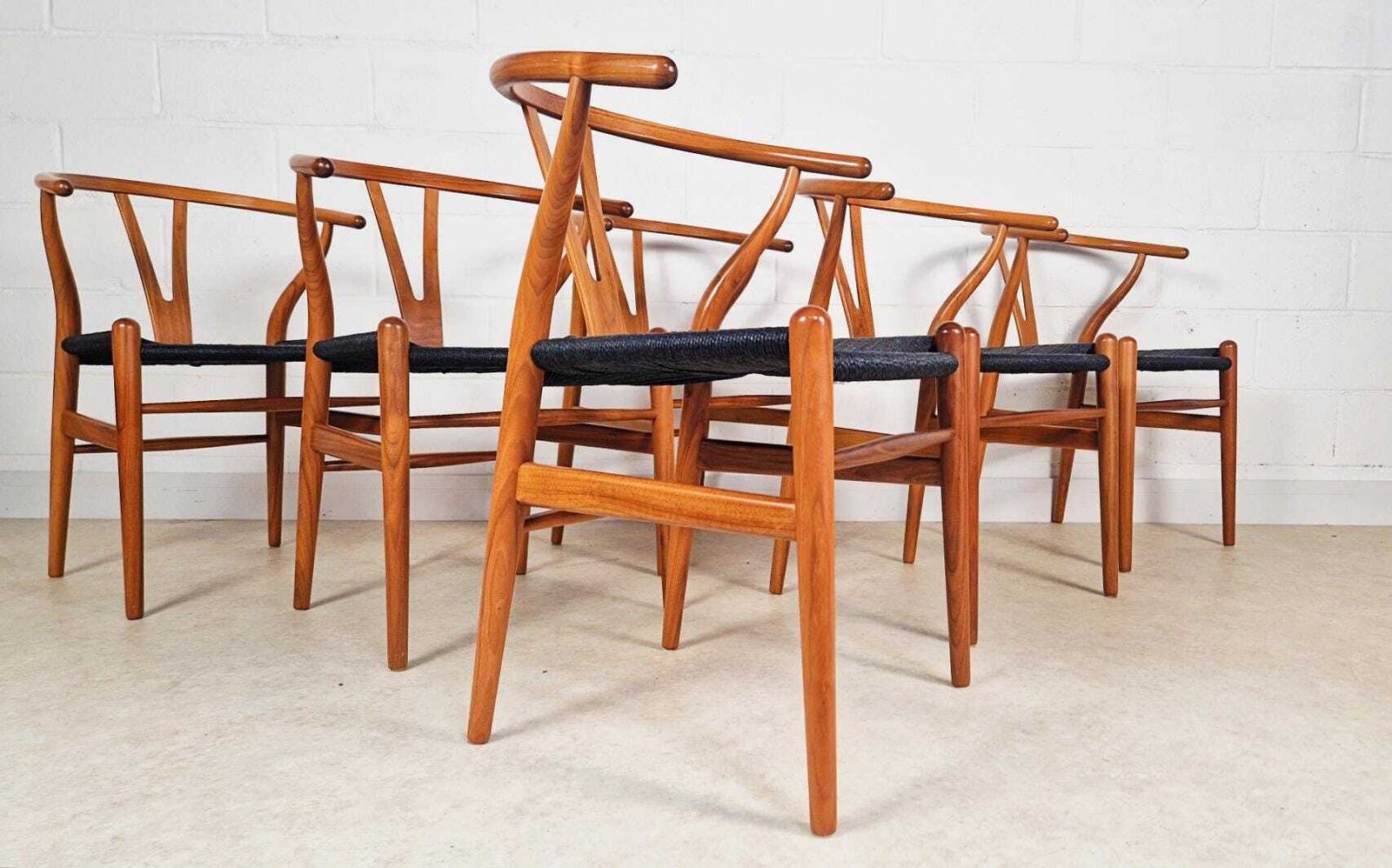 Set Of 6 Hans Wegner For Carl Hansen & Søn Model Ch 24 Wishbone Danish Dining Chairs Pg112