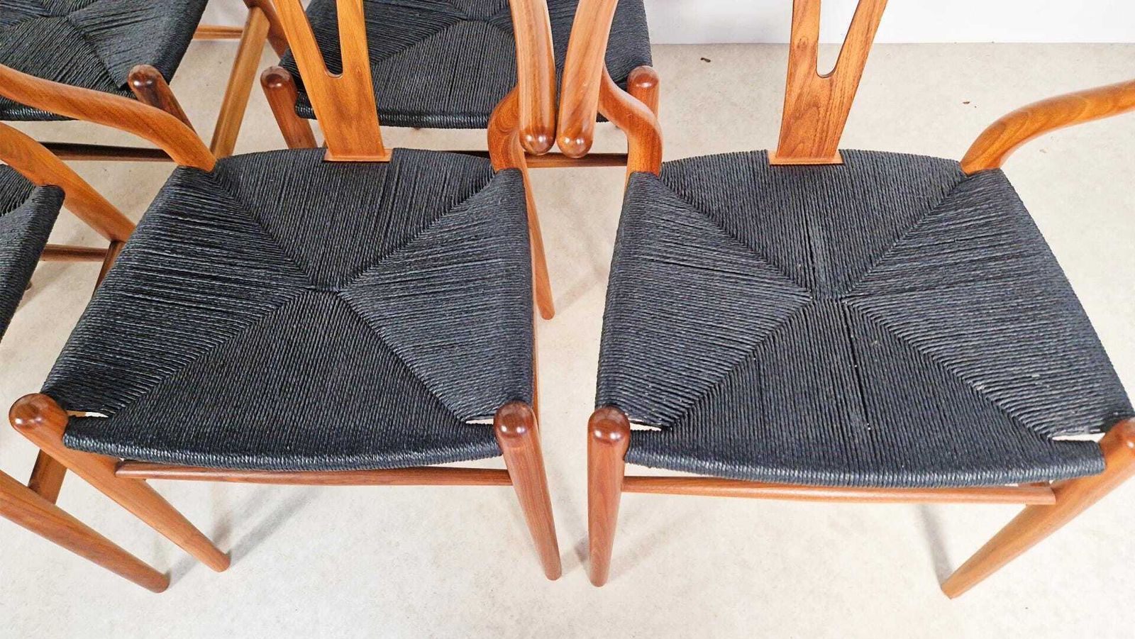 3995.0 Set Of 6 Hans Wegner For Carl Hansen & Søn Model Ch 24 Wishbone Danish Dining Chairs Pg112 photo
