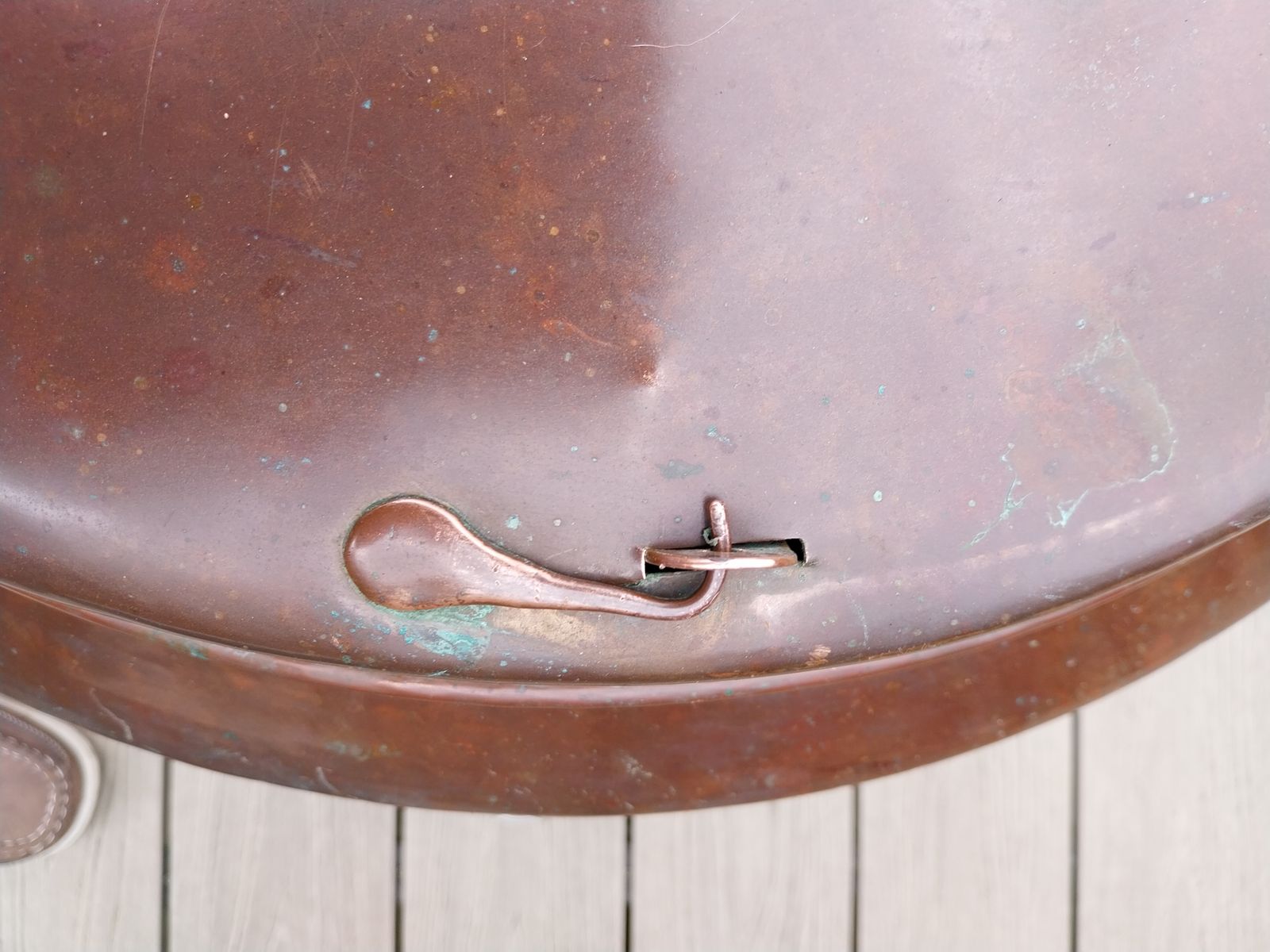 Antique Copper Log Bin Huge French Copper 19th Century Water Carrier Log Box. photo vinterior