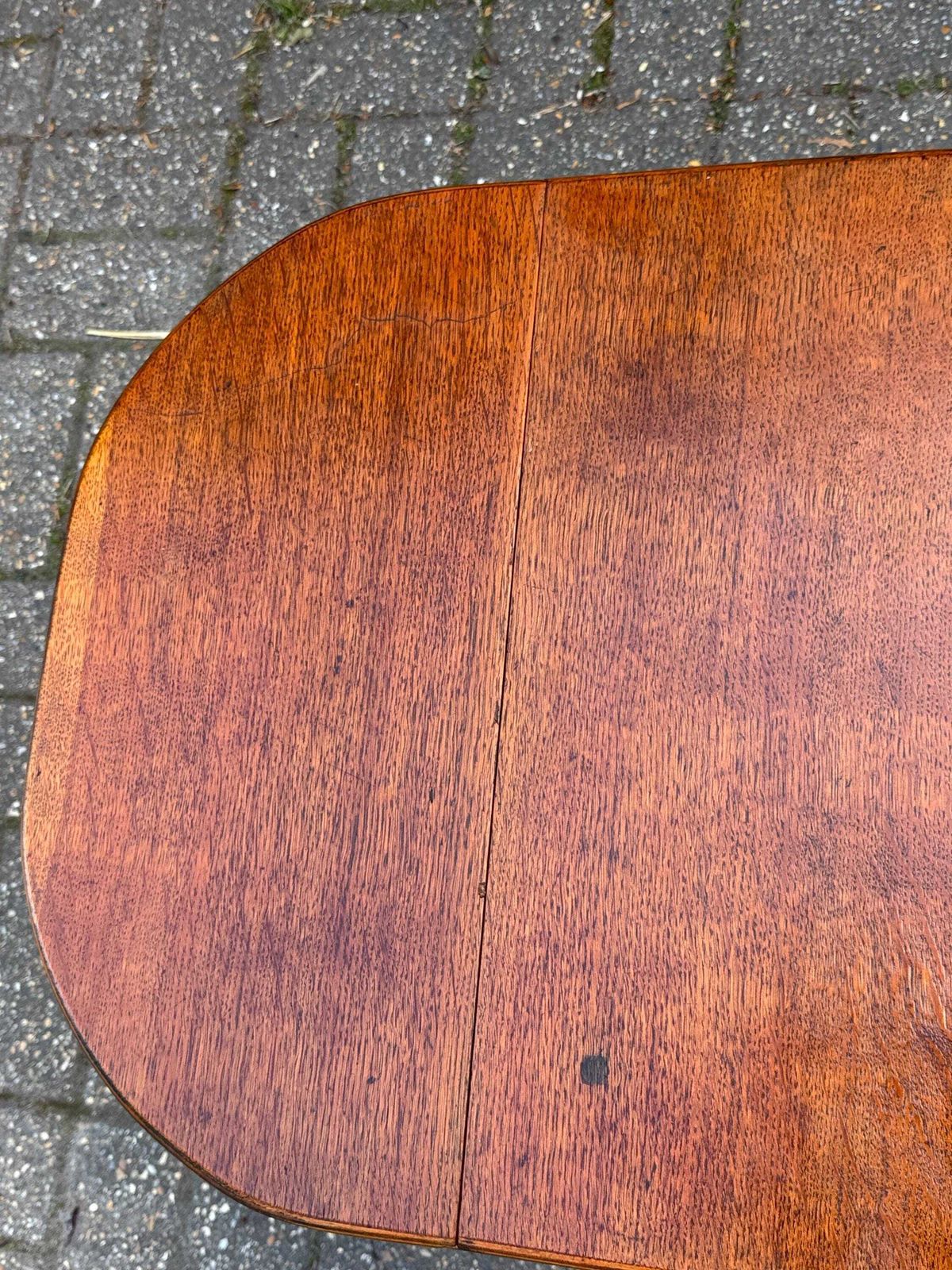 photo vintage Vintage Oak Drop Leaf Table With Inlaid Edge Detail Turned Legs Farmhouse Style