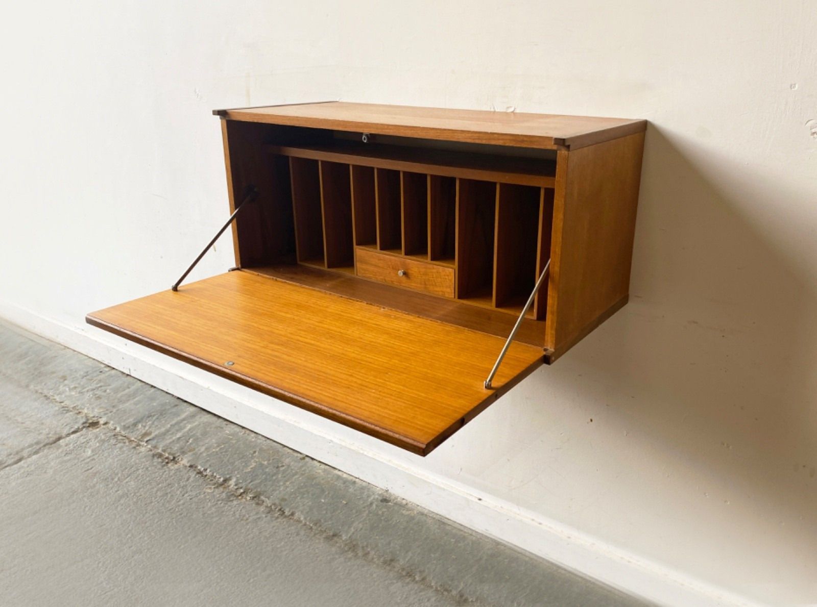 Mid Century Modern Wall Mounted Desk Unit By Beaver & Tapley