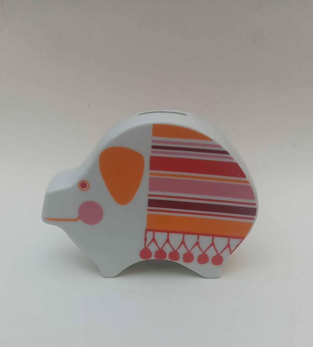Tirelire cochon Vivienne Brennan pour Carlton Ware, années 1970 photo furniture