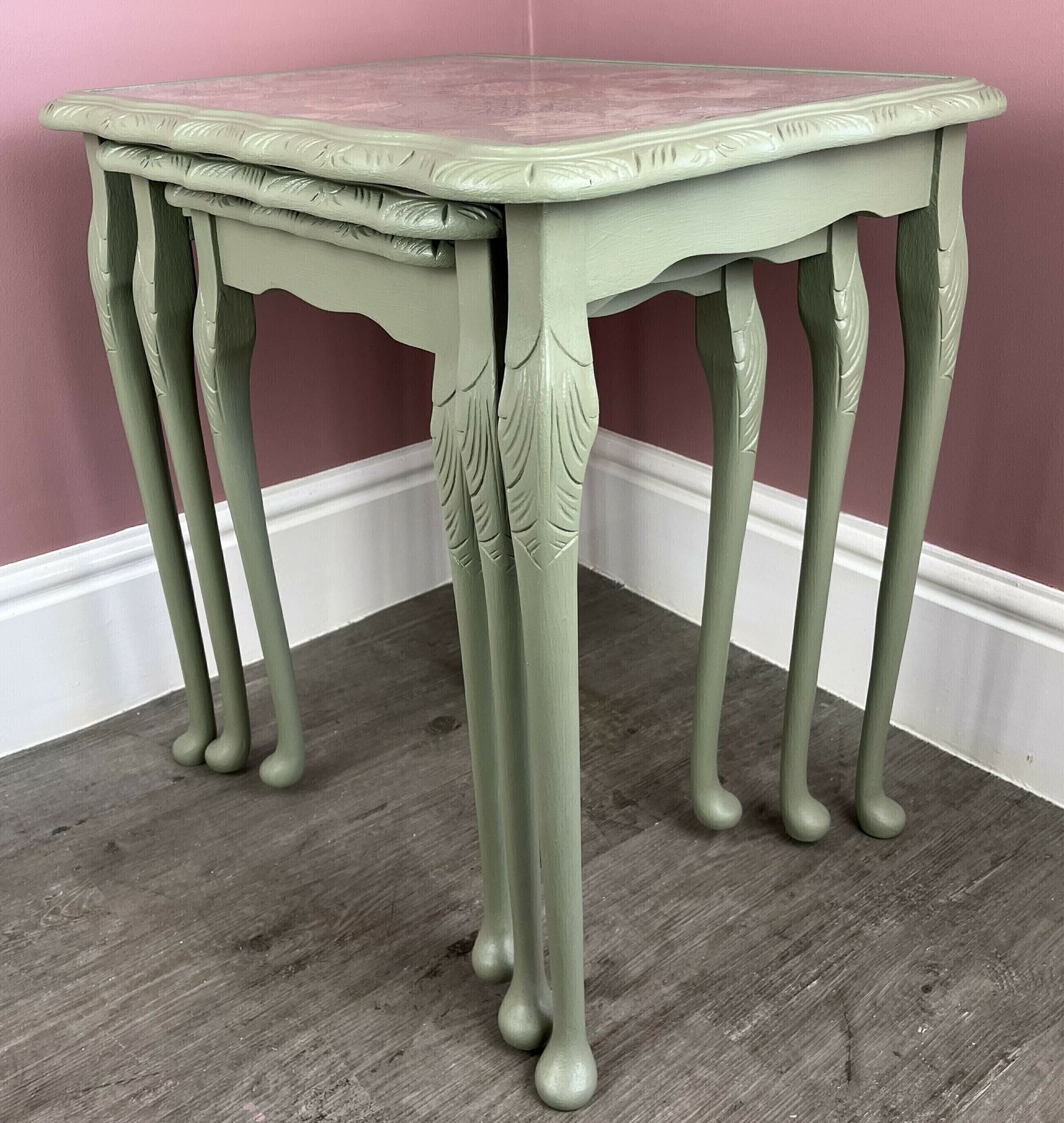 Nest Of Tables With Queen Anne Legs photo buy