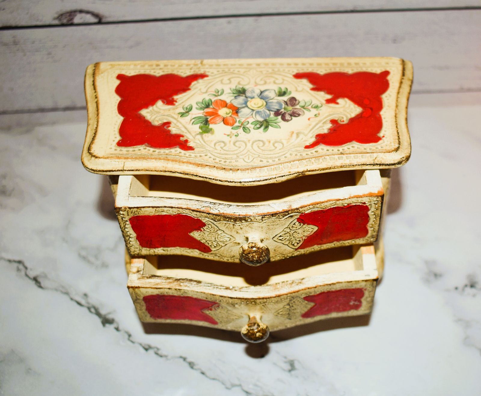 Mid Century Florentine Red & Gilt Jewelry Chest In Louis XV Style photo vintage