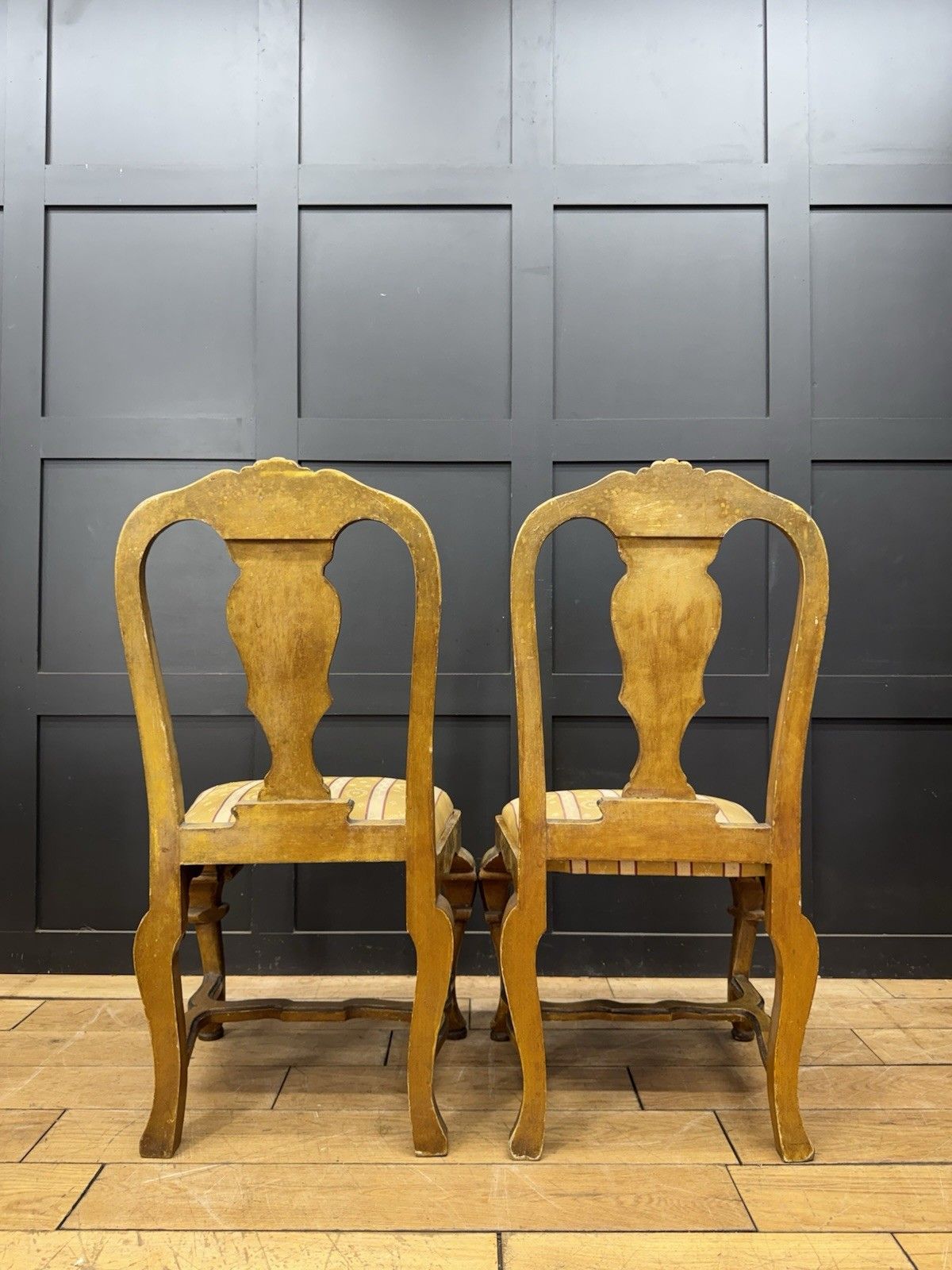photo vintage Antique Pair Italian Polychrome Painted Dining Chairs Accent Chairs Venetian