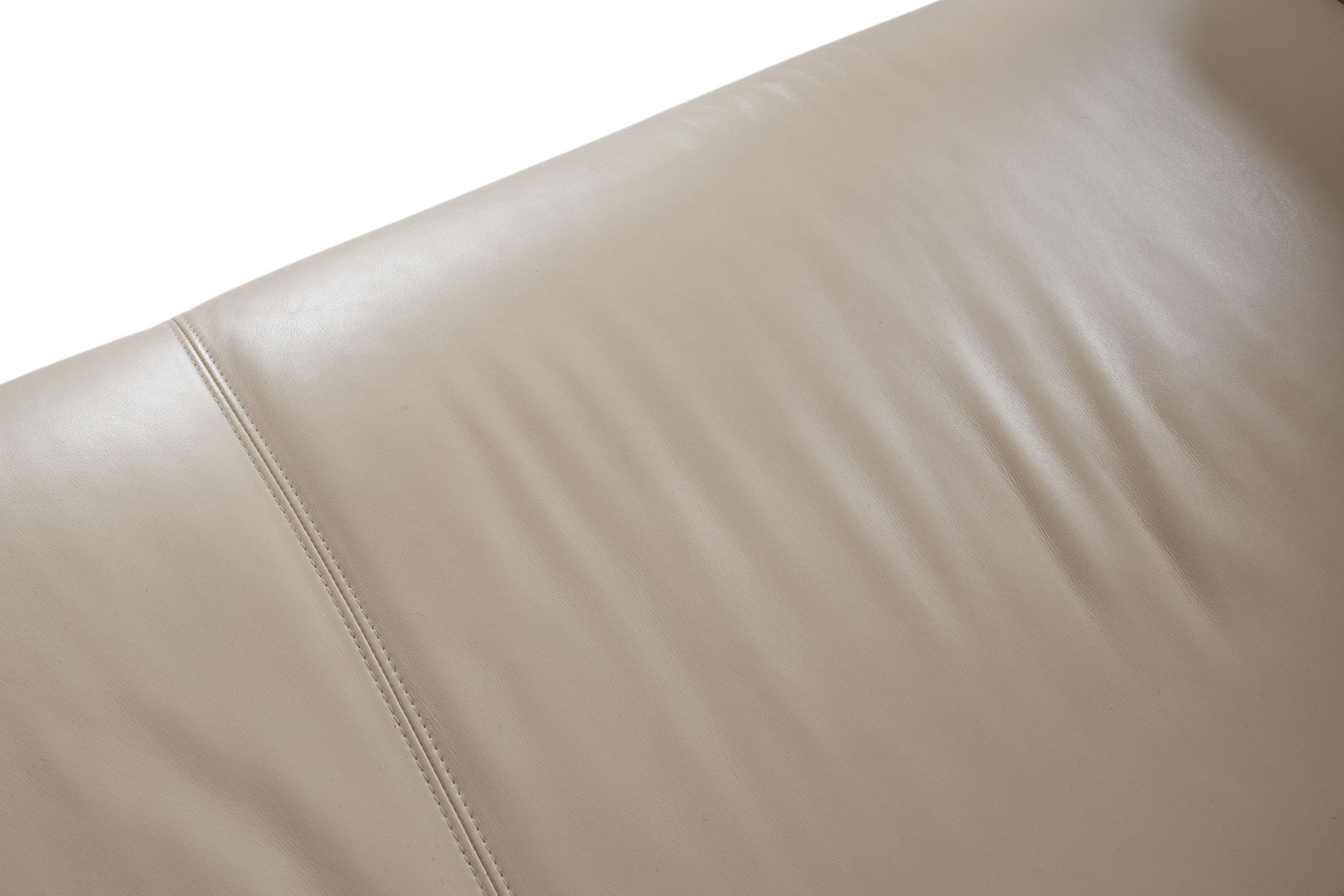 photo furniture Canapé 3 places Intertime Nimbus en cuir crème, à fonctions manuelles