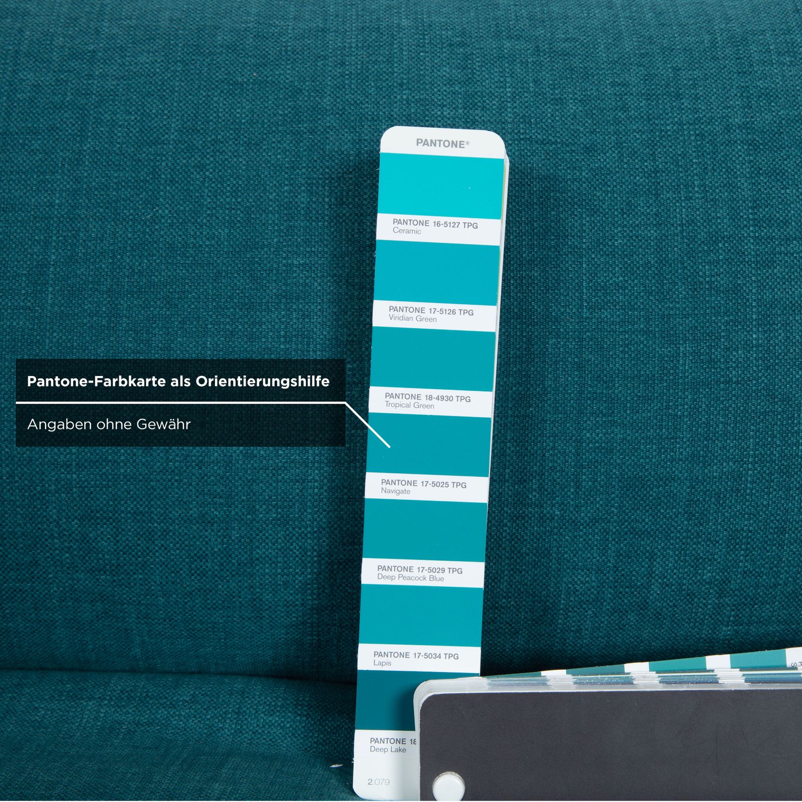 Canapé 3 places Ligne Roset Multy en tissu bleu turquoise, fonction convertible manuelle, retapissé photo buy