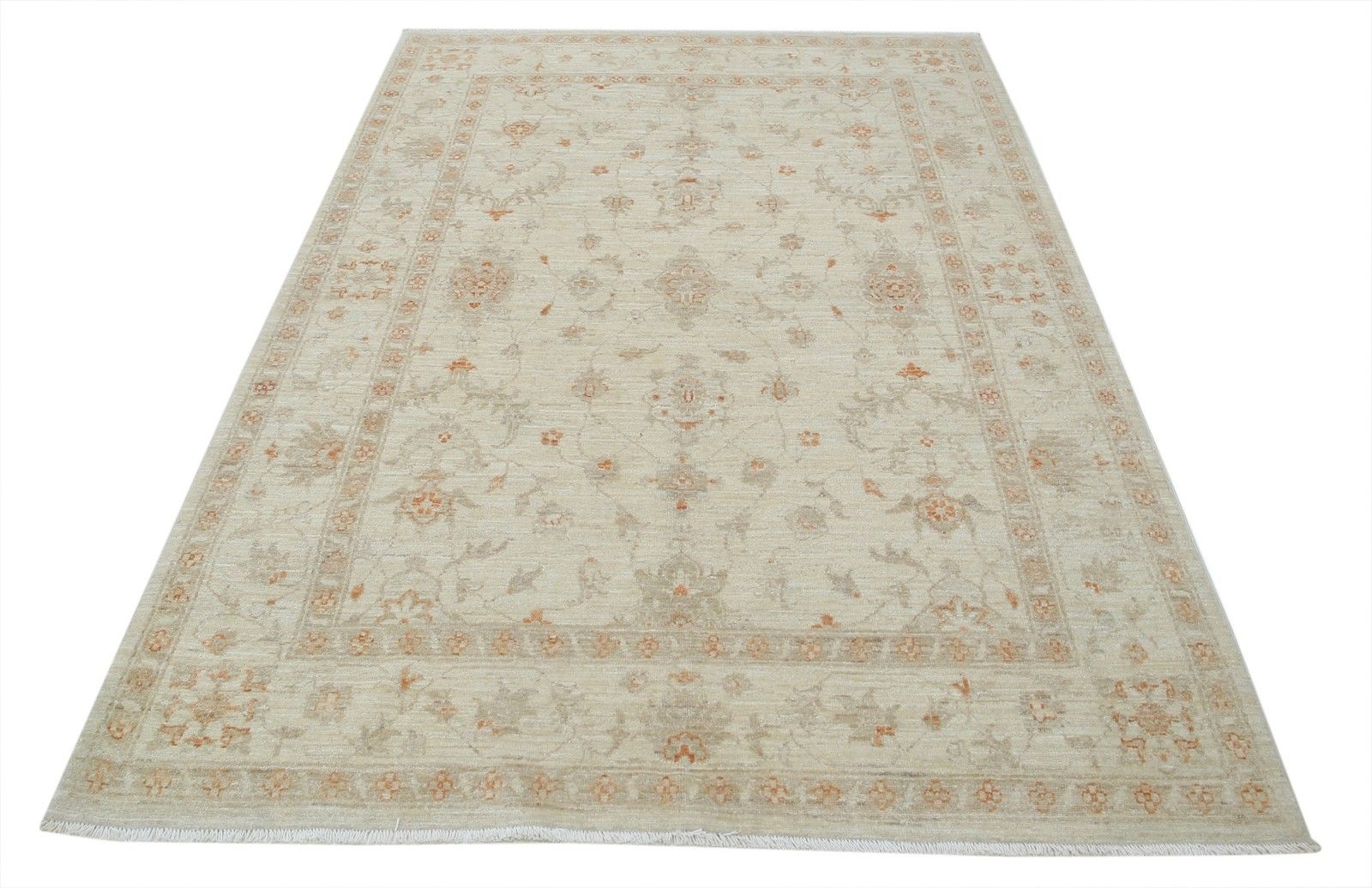 5.7x8 Ft Handmade Floral Wool Area Rug For Living Room, Bedroom And Dining Room photo Textiles