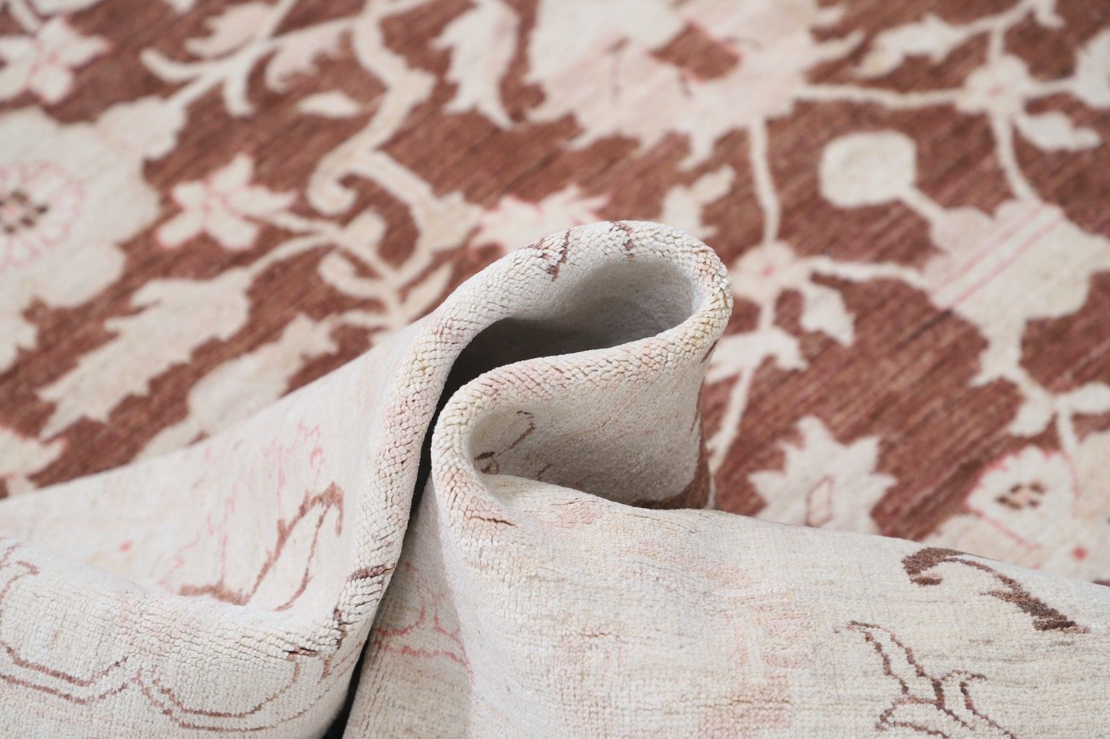 9x11.8 Ft Hand Knotted Floral Large Area Rug With Red Field And Ivory Border photo vinterior