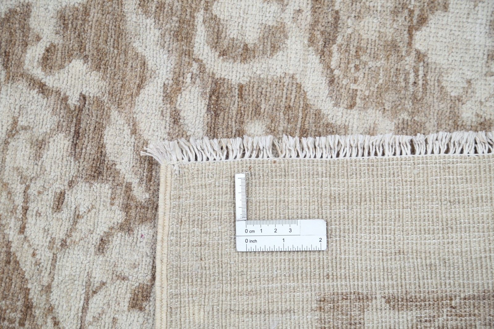 8,3x10,3 ft Handgeknoopt Taupe en Ivoor Vloerkleed met Herhalend Medaillonpatroon photo buy