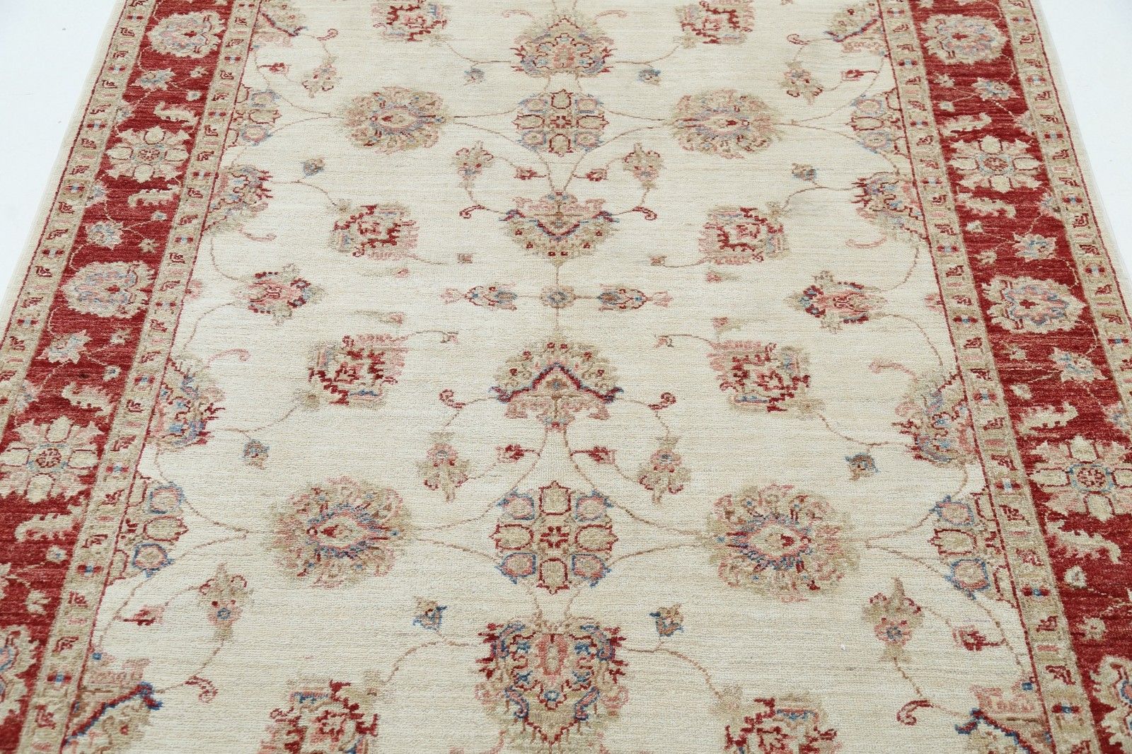 5x6.6 Ft Hand Knotted Oushak Style Area Rug With Red Border And Ivory Field photo 1554.0