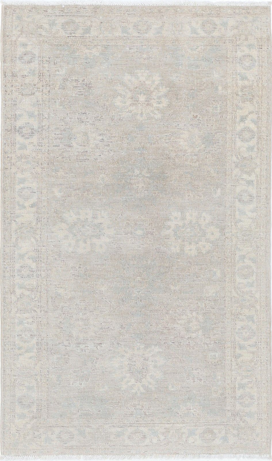 2.6x4.6 Ft Traditional Handknotted Turkish Small Rug. Beige Accent Rug. All Wool