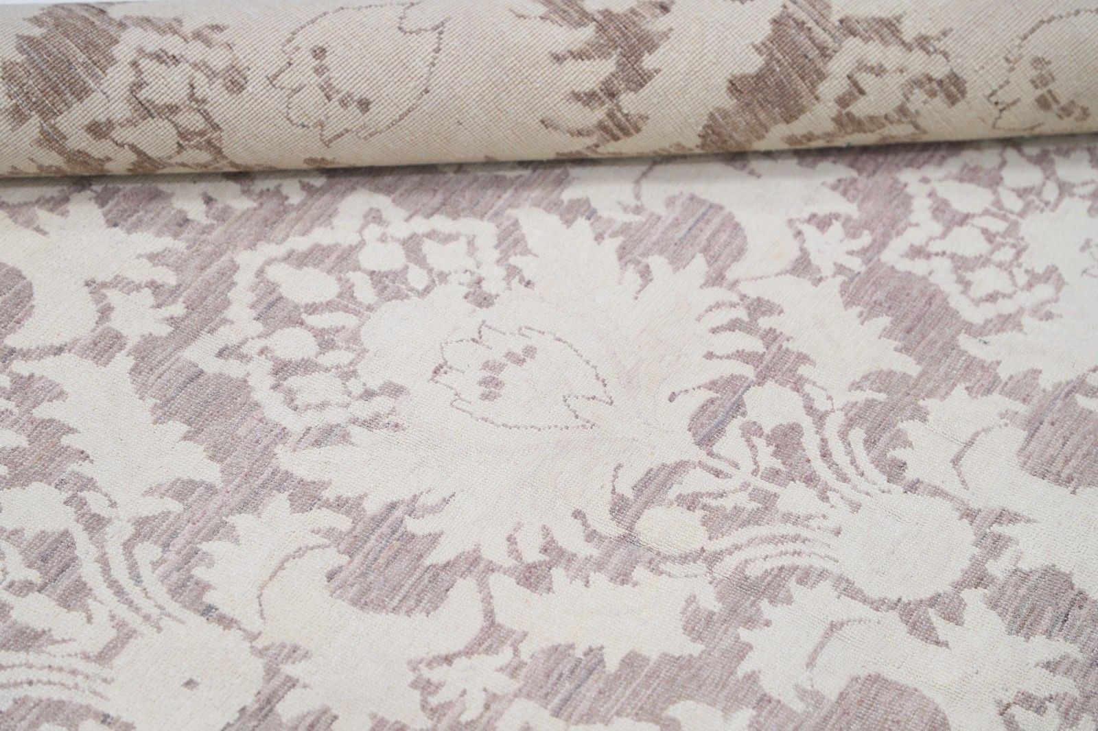 8.3x9.7 Ft Hand Knotted Wool Large Area Rug In Soft Tones. Decorative Carpet photo 4690.0