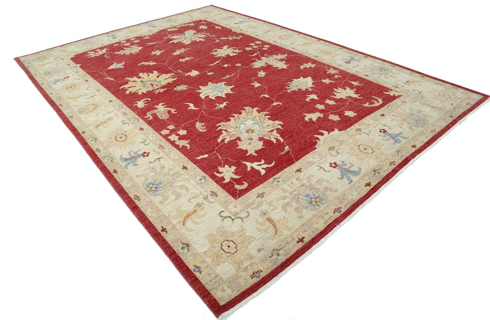 Grand tapis à motifs floraux noué à la main, champ rouge et bordure ivoire, 2,49 x 3,43 m photo furniture