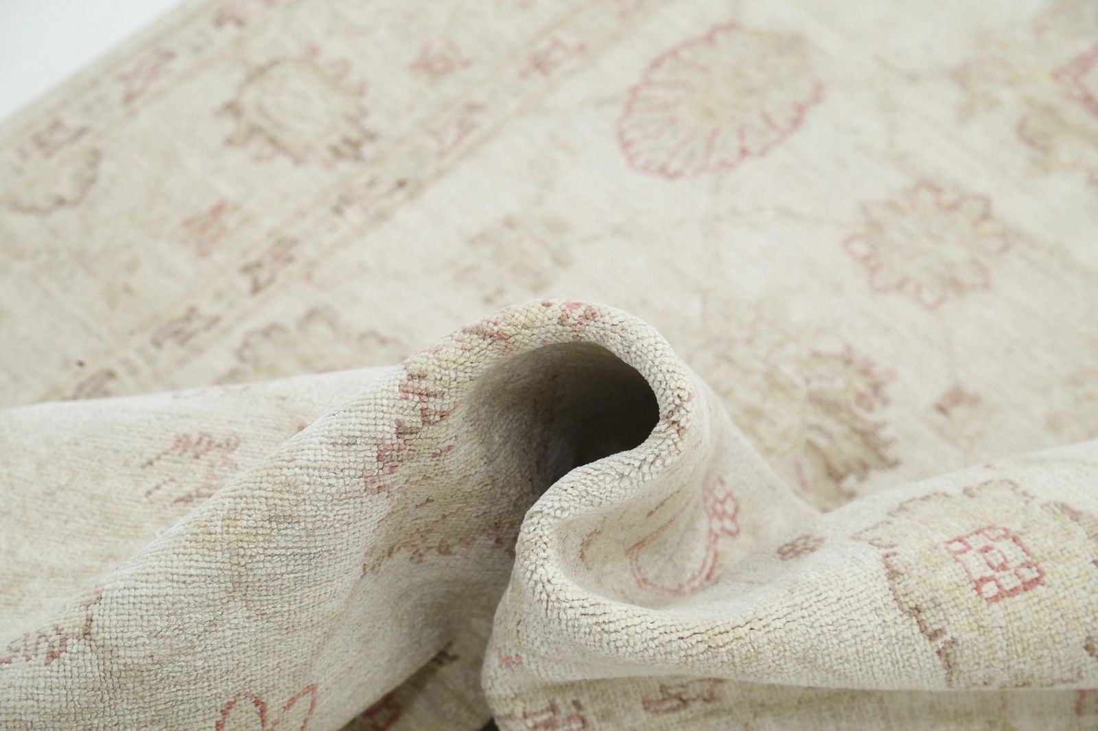 4.2x11.8 Ft Floral Hallway Runner. Handknotted Kitchen Rug. Beige Corridor Rug photo vinterior