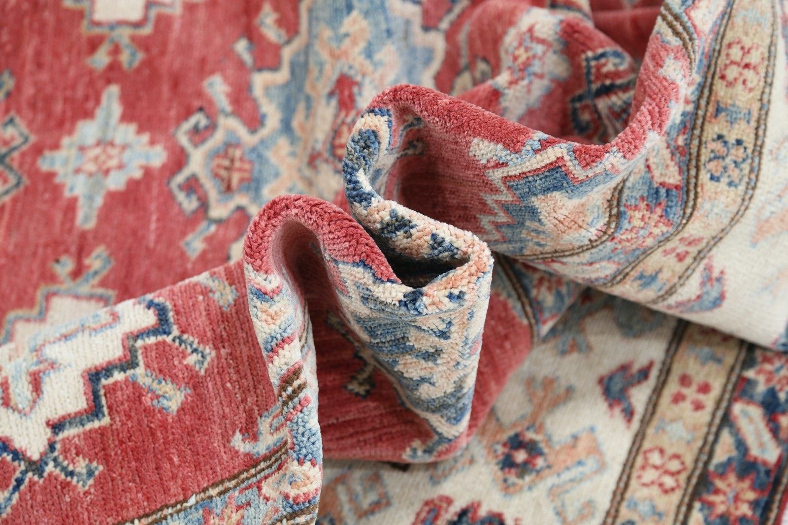 Tapis en laine noué main, style turc, 180 x 245 cm - rouge, chambre et salle à manger photo Textiles