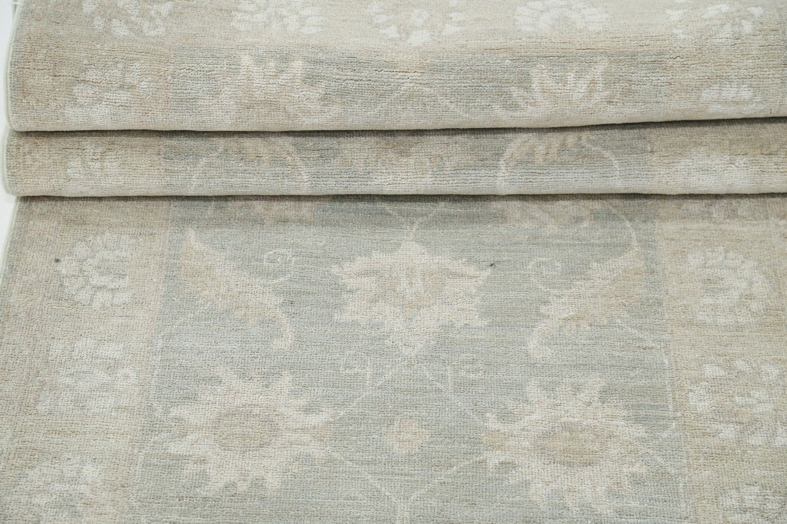 2.7x8.2 Ft Hand Knotted Floral Runner Rug. Muted Tone Hallway, Corridor Rug photo vinterior