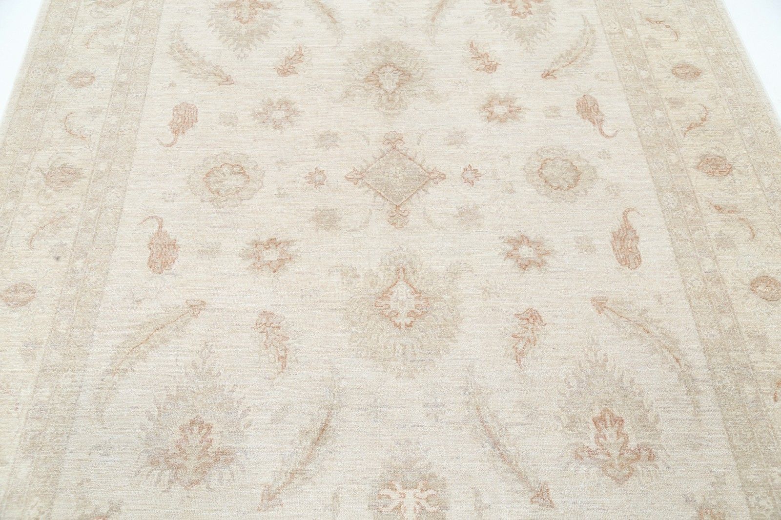 Tapis Oushak beige fait main 6,6 x 8 ft, motif floral sur toute la surface. 100 % laine photo 2549.0