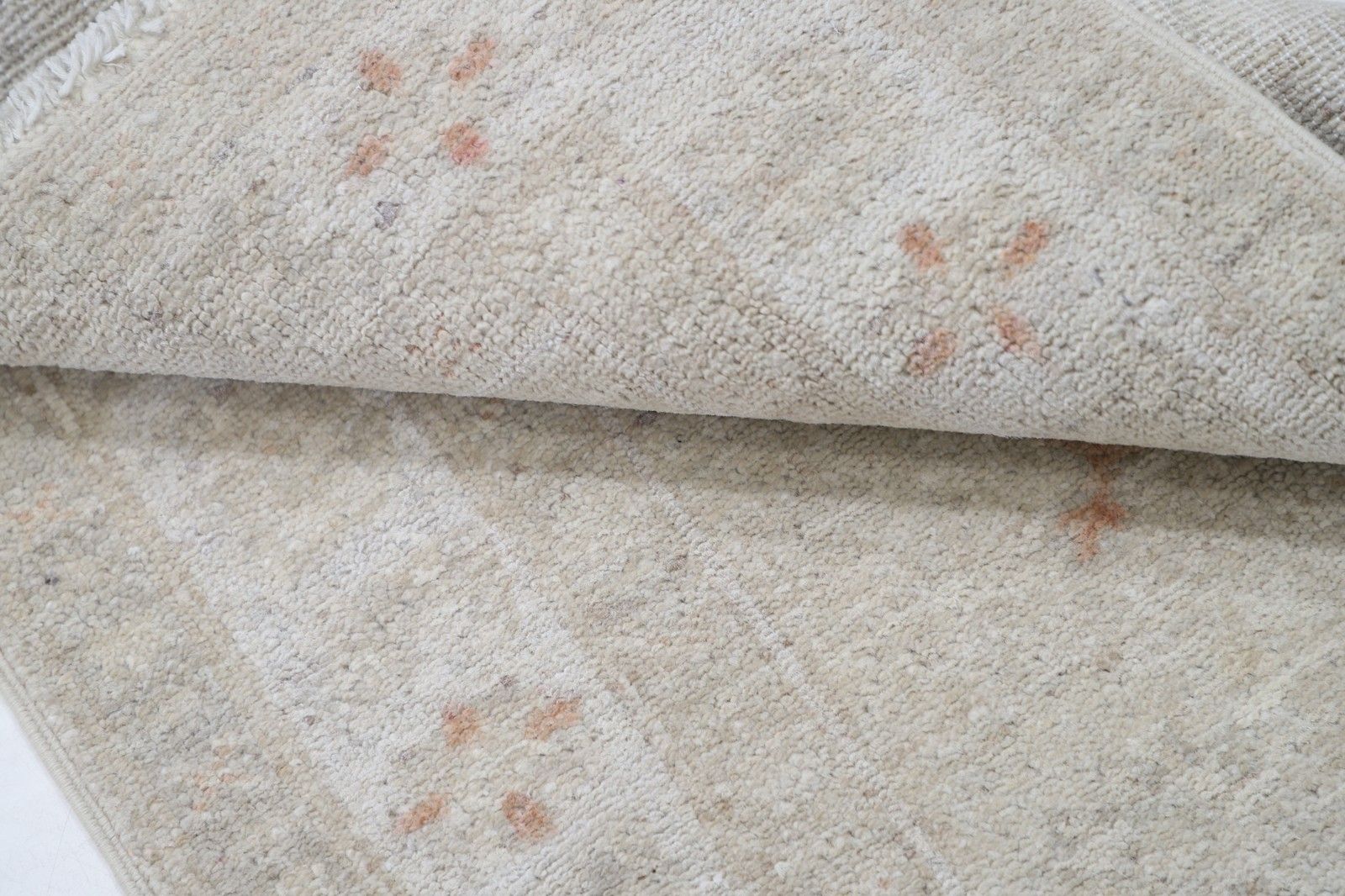 2.6x6.6 Ft Beige Wool Runner Rug For Corridor. Hand Knotted Rug For Kitchen photo Textiles