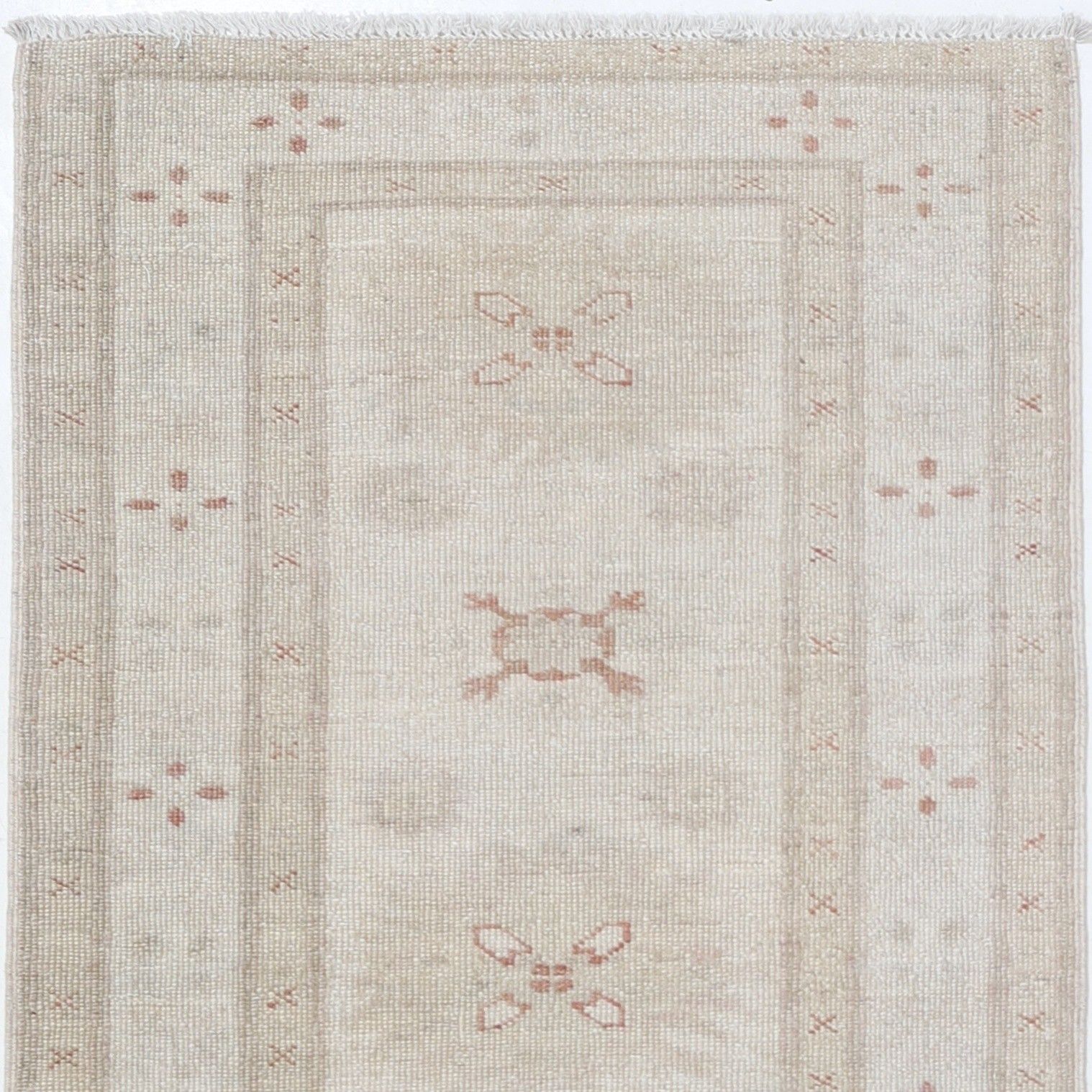 2x5.3 Ft Hand Knotted Beige, Blush Area Rug. Turkish Geometric Motif Accent Rug photo vinterior