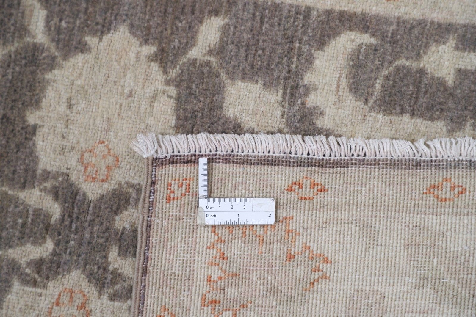 2.6x3.8 Ft Hand Knotted Floral Turkish Area Rug In Gray And Beige. 100% Wool photo 498.0