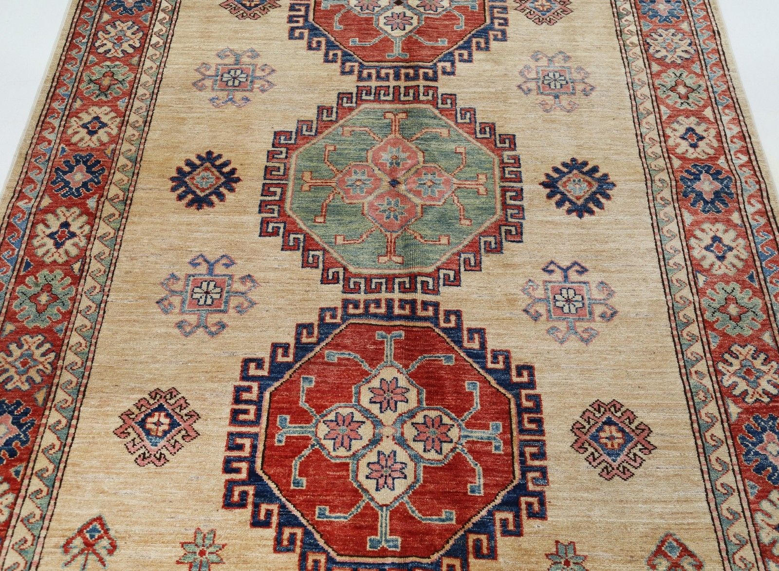 4.8x7 Ft Wool Handknotted Turkish Area Rug For Living Room And Bedroom Decor photo for sale
